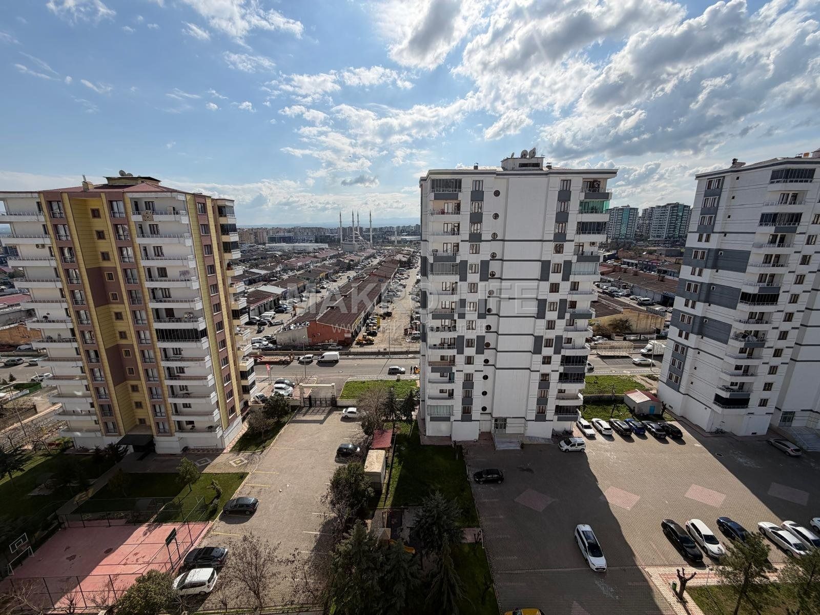 OTOGAR YAKINI SATILIK 3+1 DAİRE