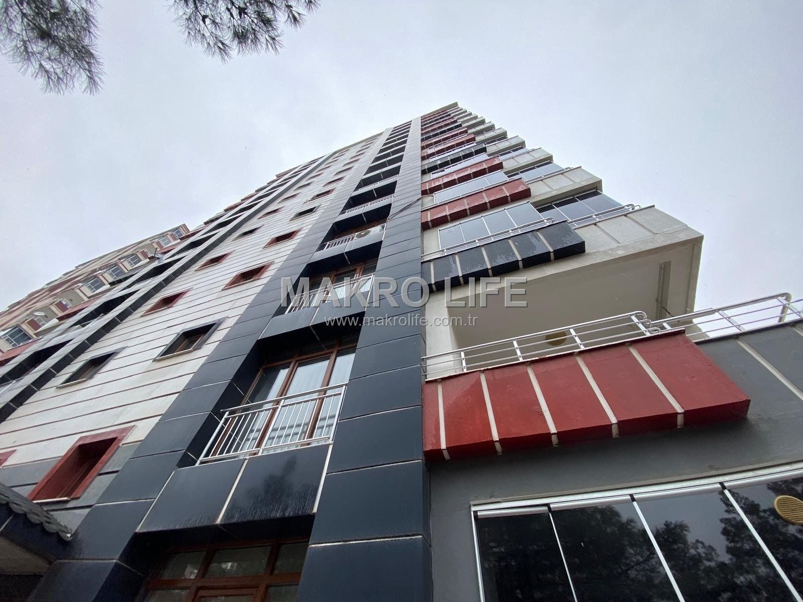 RADİSSON OTEL ARKASI ACİL SATILIK 4+1 DAİRE
