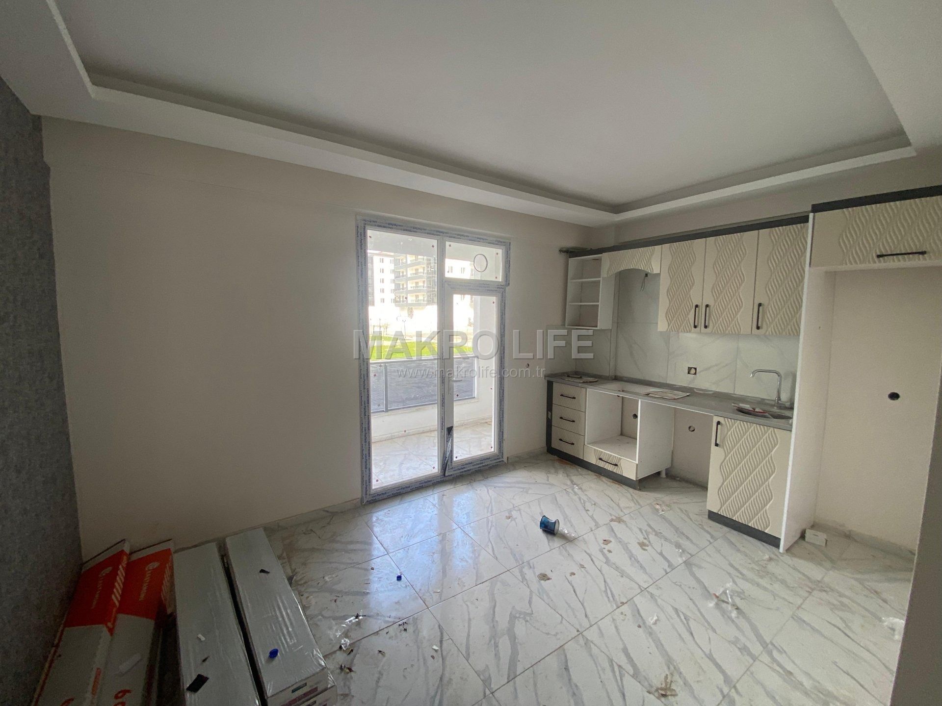 ŞEHİR HASTANESİ CİVARI SATILIK 1+1 DAİRE