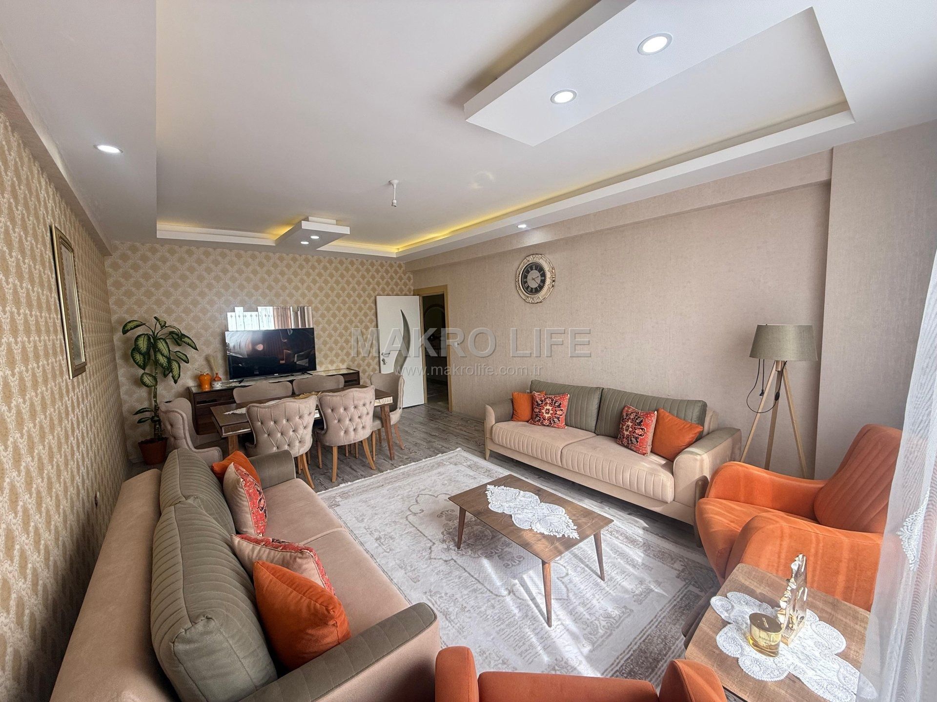 SATILIK STADYUM YOLU ÜZERİNDE 3+1 SATILIK FIRSAT DAİRE