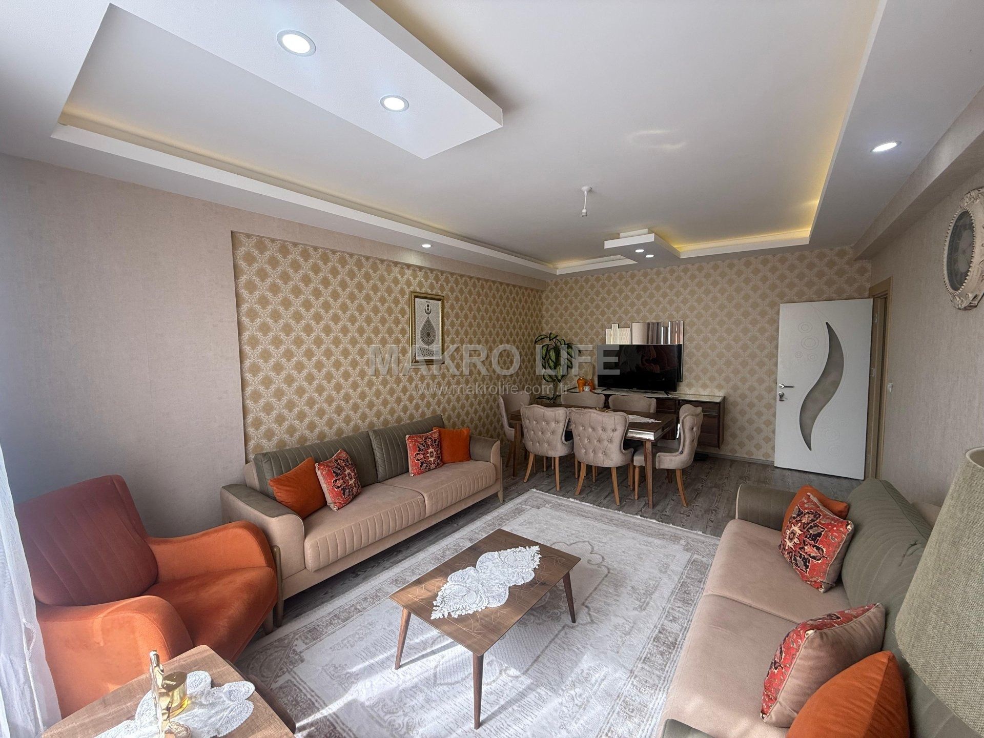 SATILIK STADYUM YOLU ÜZERİNDE 3+1 SATILIK FIRSAT DAİRE