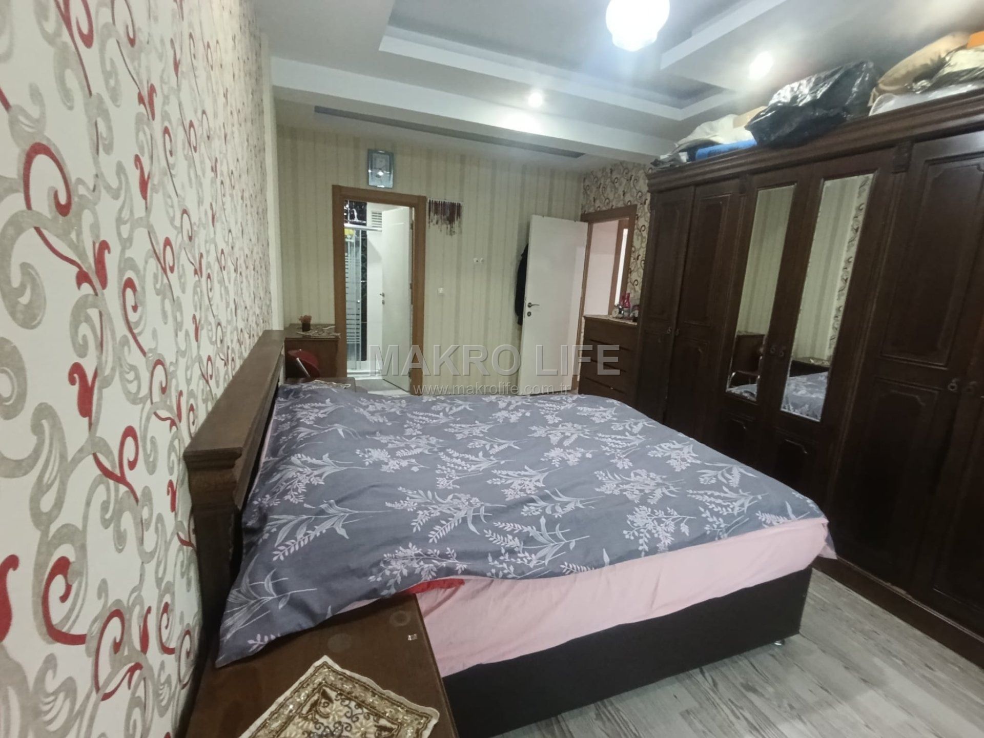 LUNAPARK ARKASI 4+1 SATILIK DAİRE