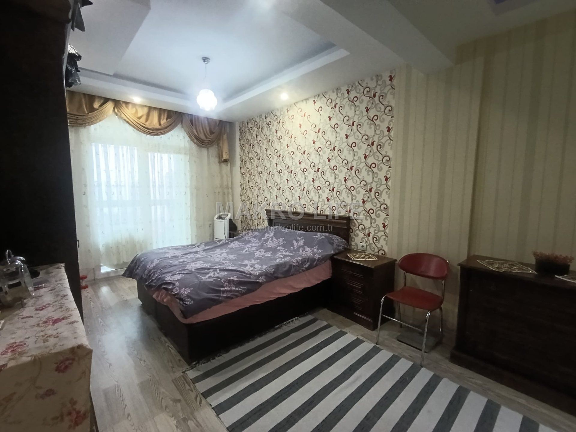 LUNAPARK ARKASI 4+1 SATILIK DAİRE