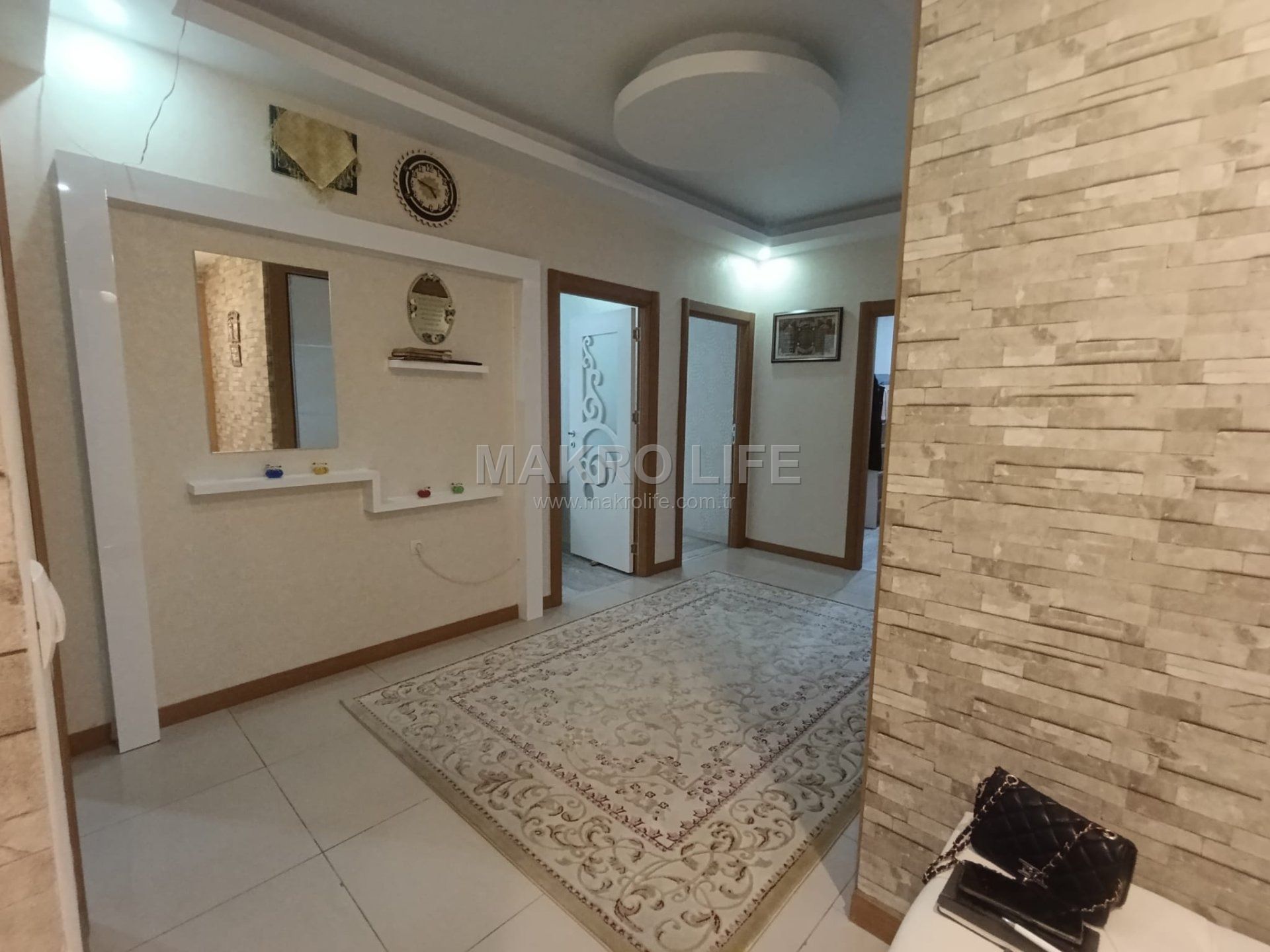 LUNAPARK ARKASI 4+1 SATILIK DAİRE