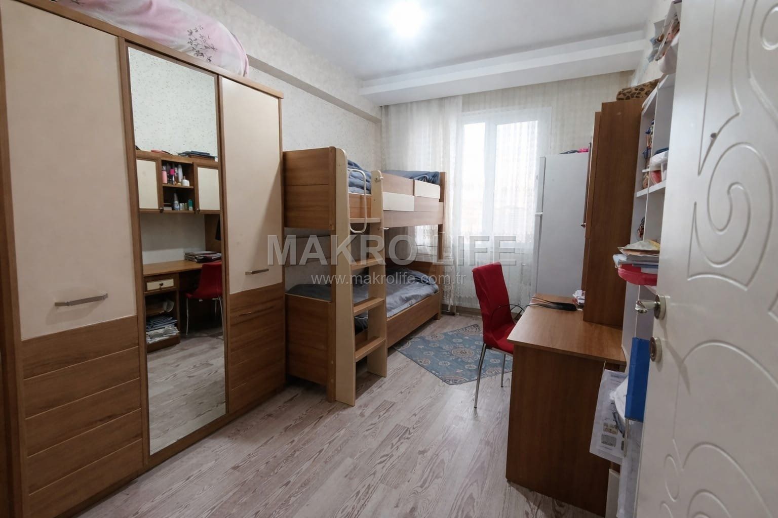 LUNAPARK ARKASI 4+1 SATILIK DAİRE