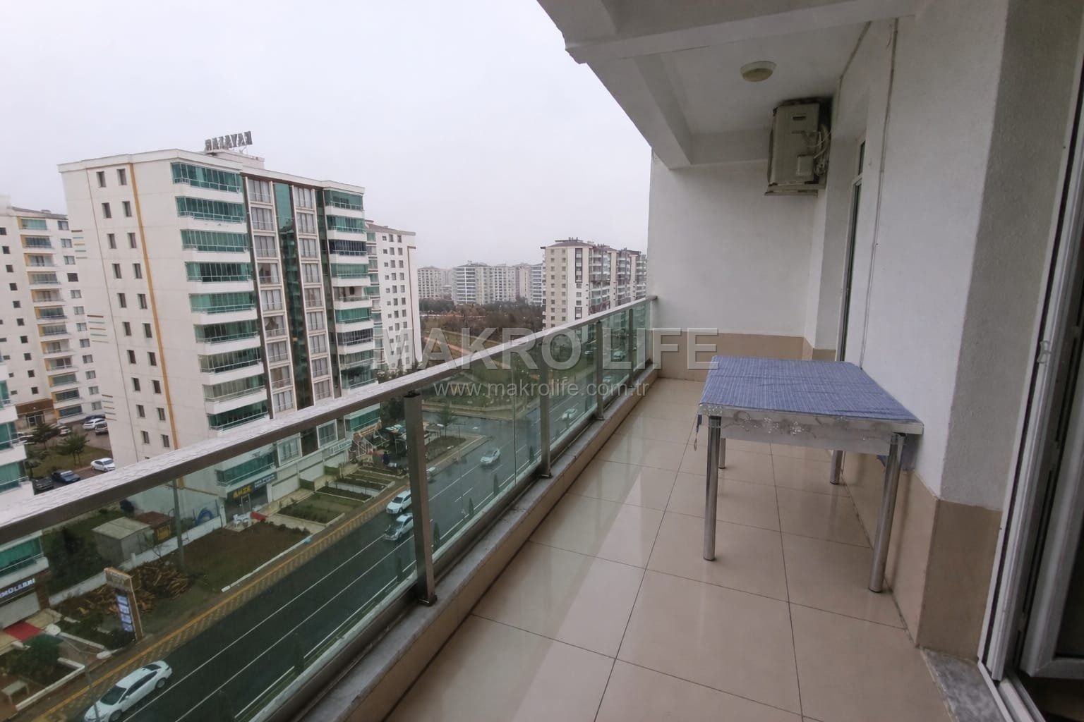 LUNAPARK ARKASI 4+1 SATILIK DAİRE