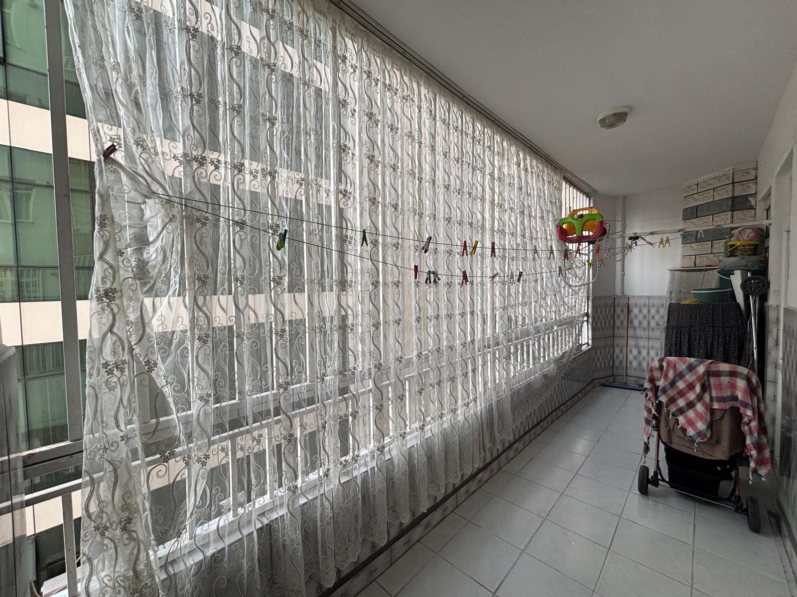 TESİSLERDE CADDE ÜZERİ FULL YAPILI 3+1 SATILIK DAİRE
