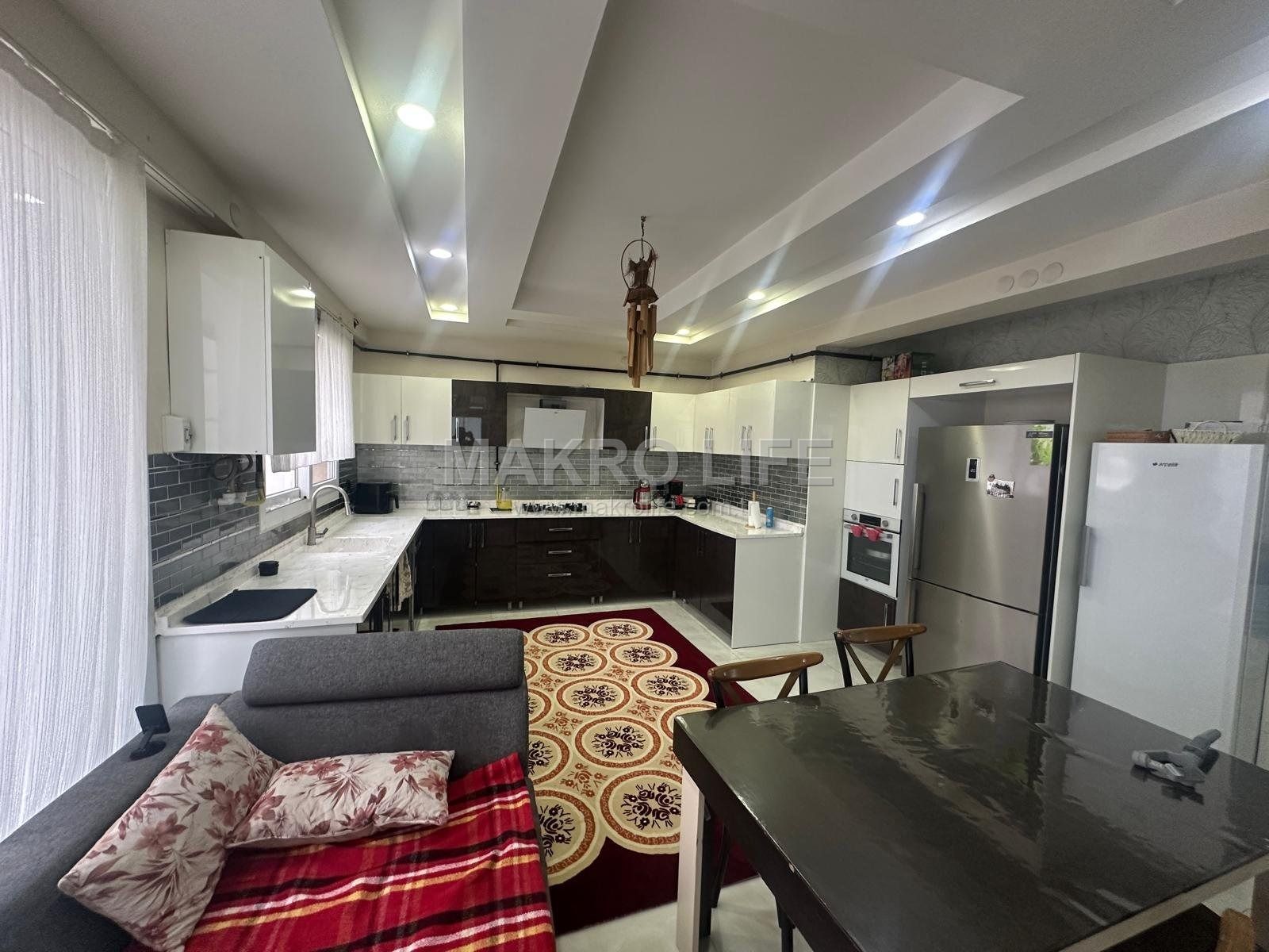 YENİ ŞEHİR HASTANESİNE SIFIR KONUMDA LÜX 4.5+1 SATILIK DAİRE