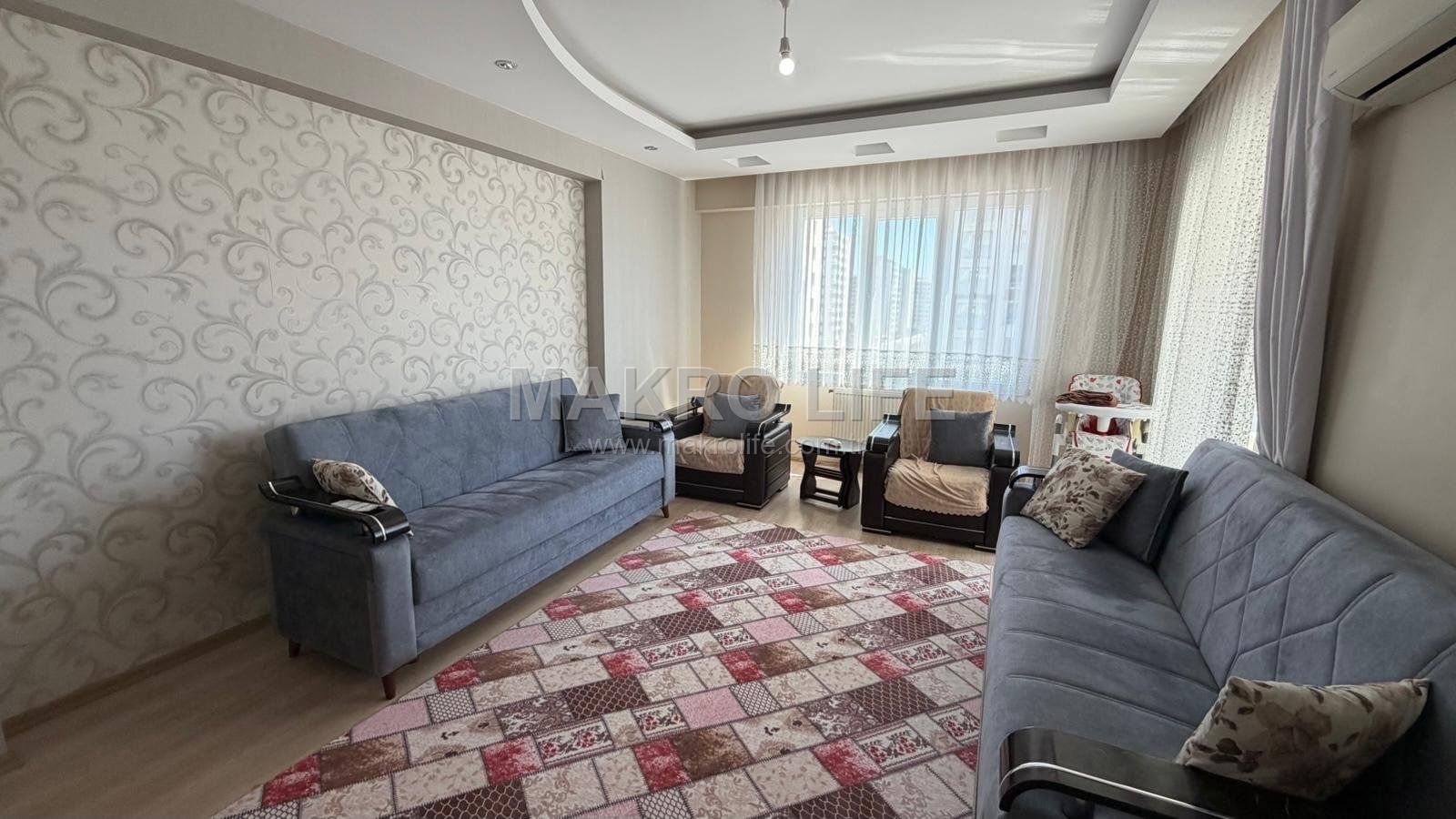 STADYUM YOLUNDA 4,5+1 LÜKS SATILIK DAİRE