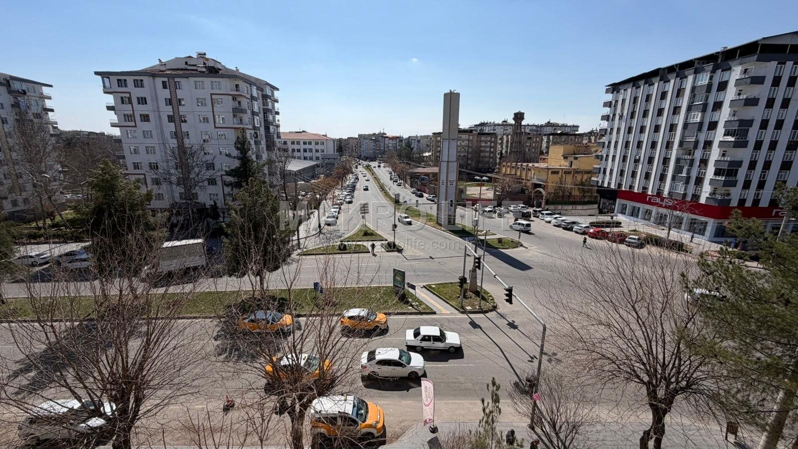 BATIKEN SİTESİNDE 3+1 SIRSAT DAİRE