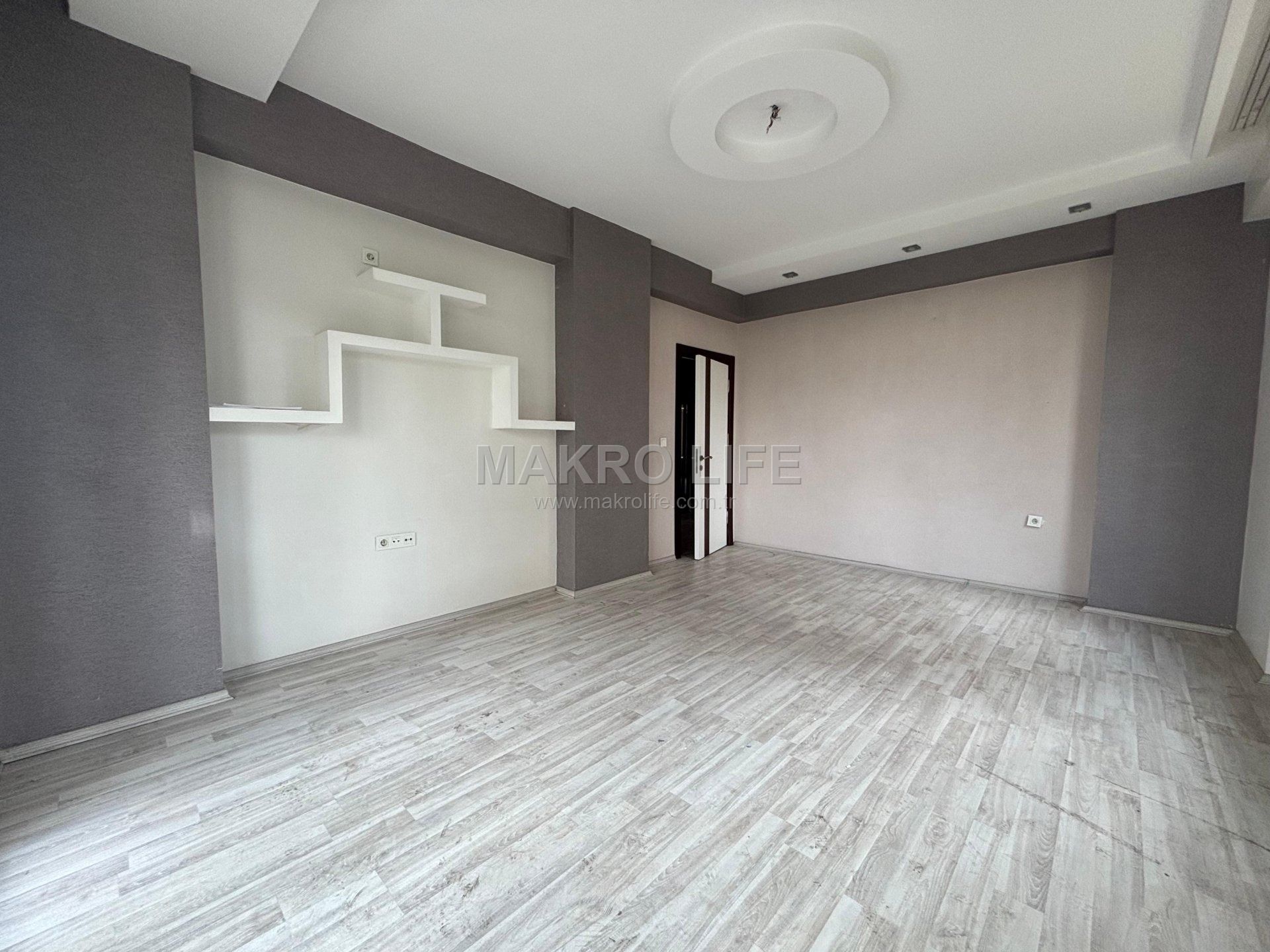 RADİSSON ARKASI FIRSAT 4+1 SATILIK DAİRE