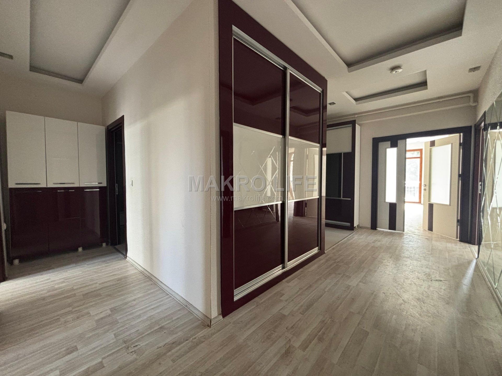 RADİSSON ARKASI FIRSAT 4+1 SATILIK DAİRE
