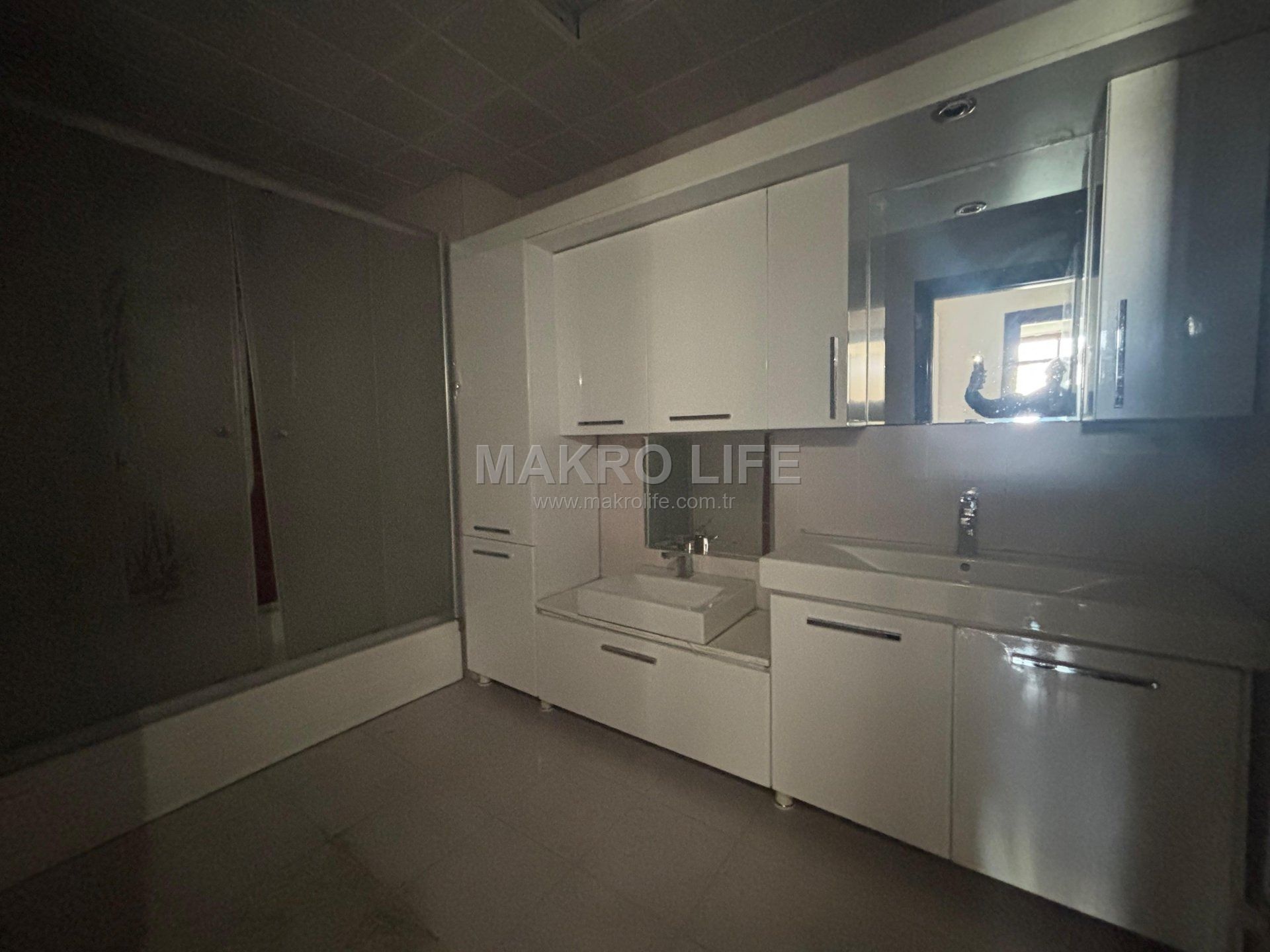 RADİSSON ARKASI FIRSAT 4+1 SATILIK DAİRE
