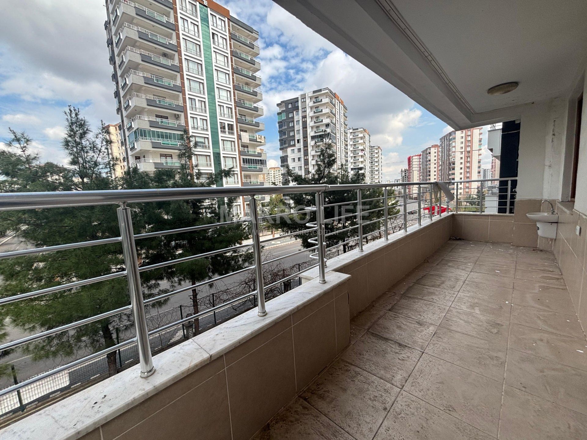 RADİSSON ARKASI FIRSAT 4+1 SATILIK DAİRE