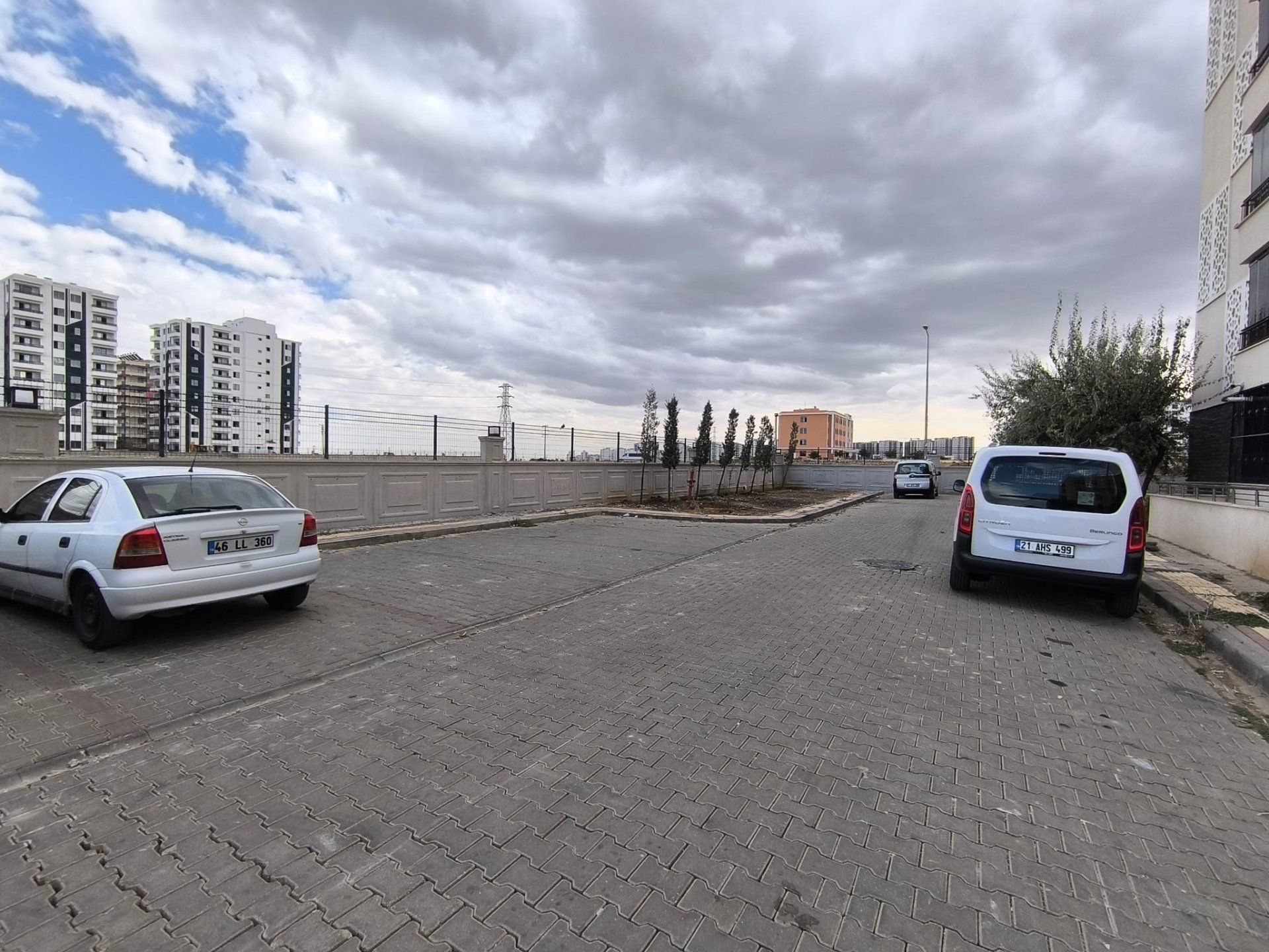 YENİŞEHİR ÜÇKUYULAR YENİ TOKİ 277 YÜKSEK GİRİŞ 3+1 ULTRA SATILIK DAİRE