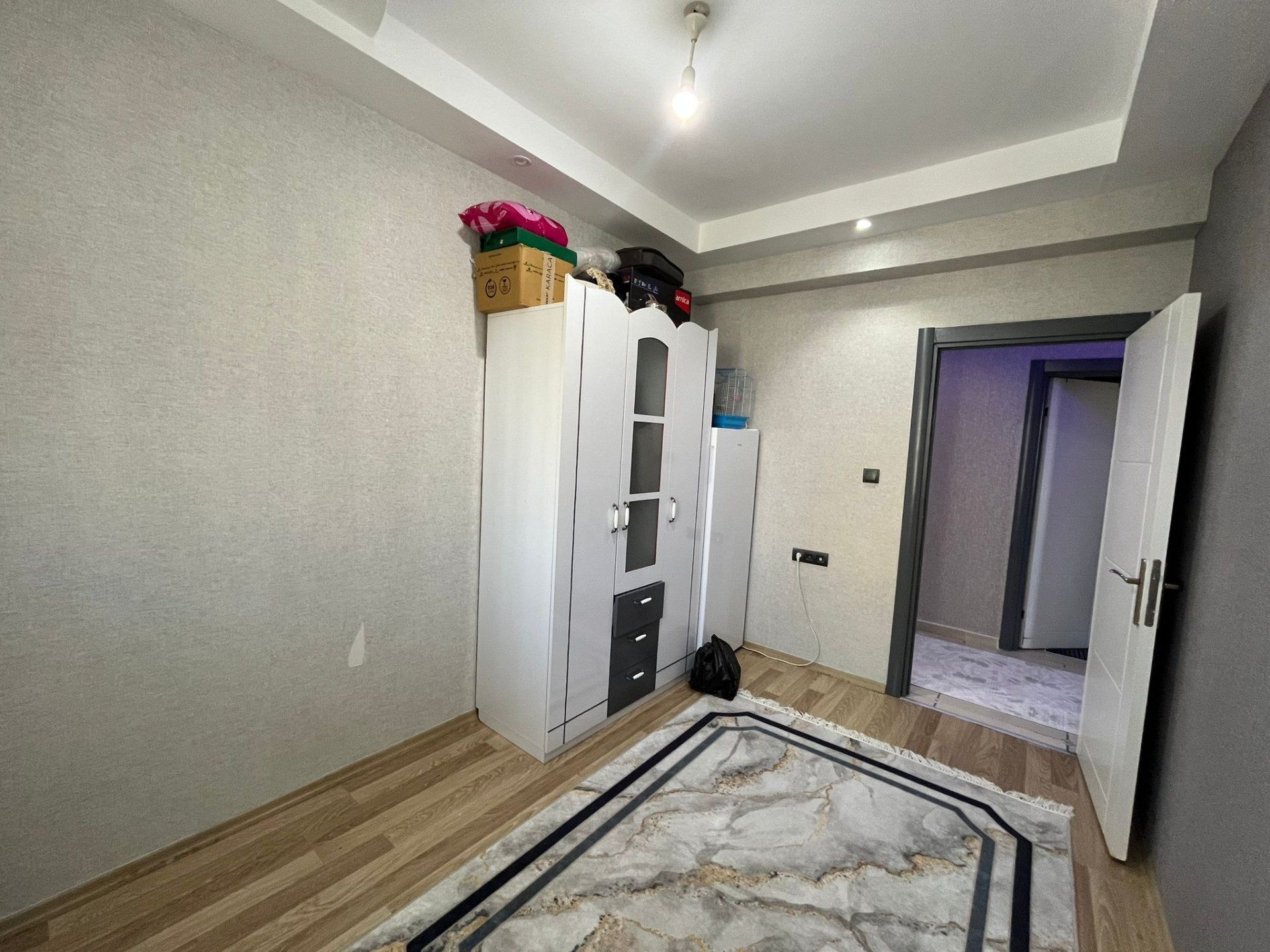 RADİSON OTEL ARKASI LAVANTA PARKI YANI SATILIK 4+1 FIRSAT DAİRE