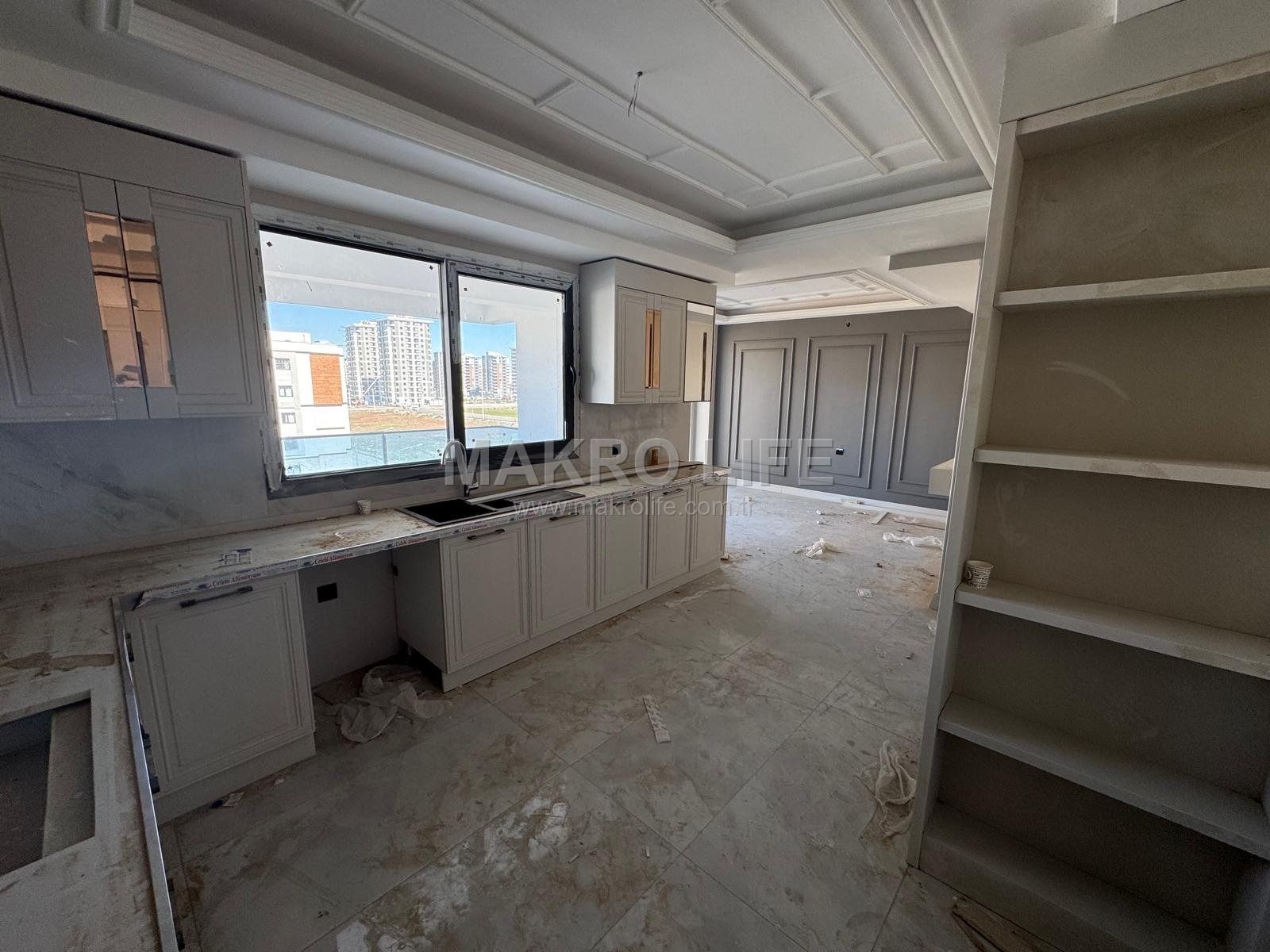 YENİ CEZAEVİ KARŞISI ELBEY KADİMDE ACİL SATILIK 4,5+1 FIRSAT DAİRE