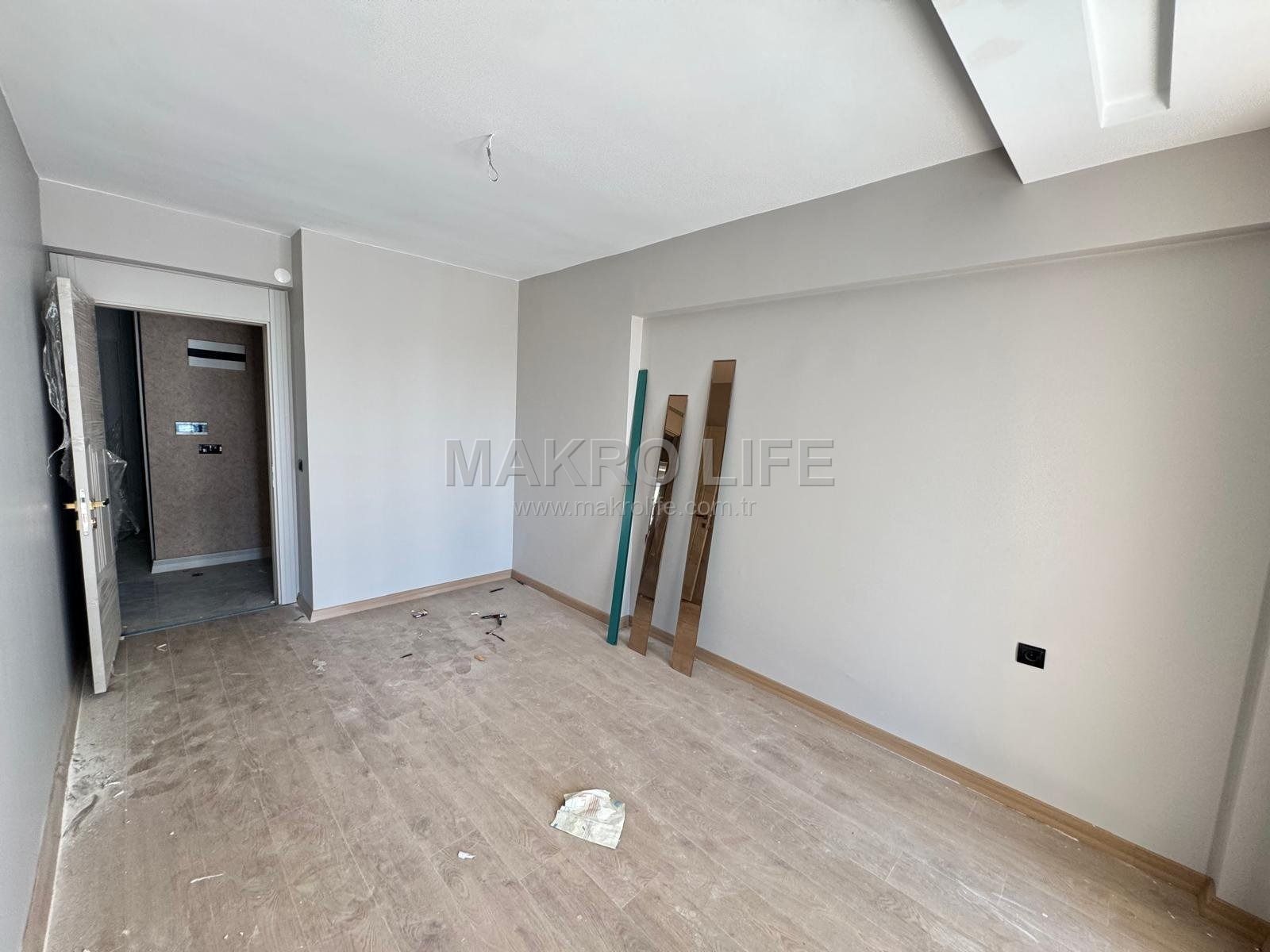 YENİ CEZAEVİ KARŞISI ELBEY KADİMDE ACİL SATILIK 4,5+1 FIRSAT DAİRE