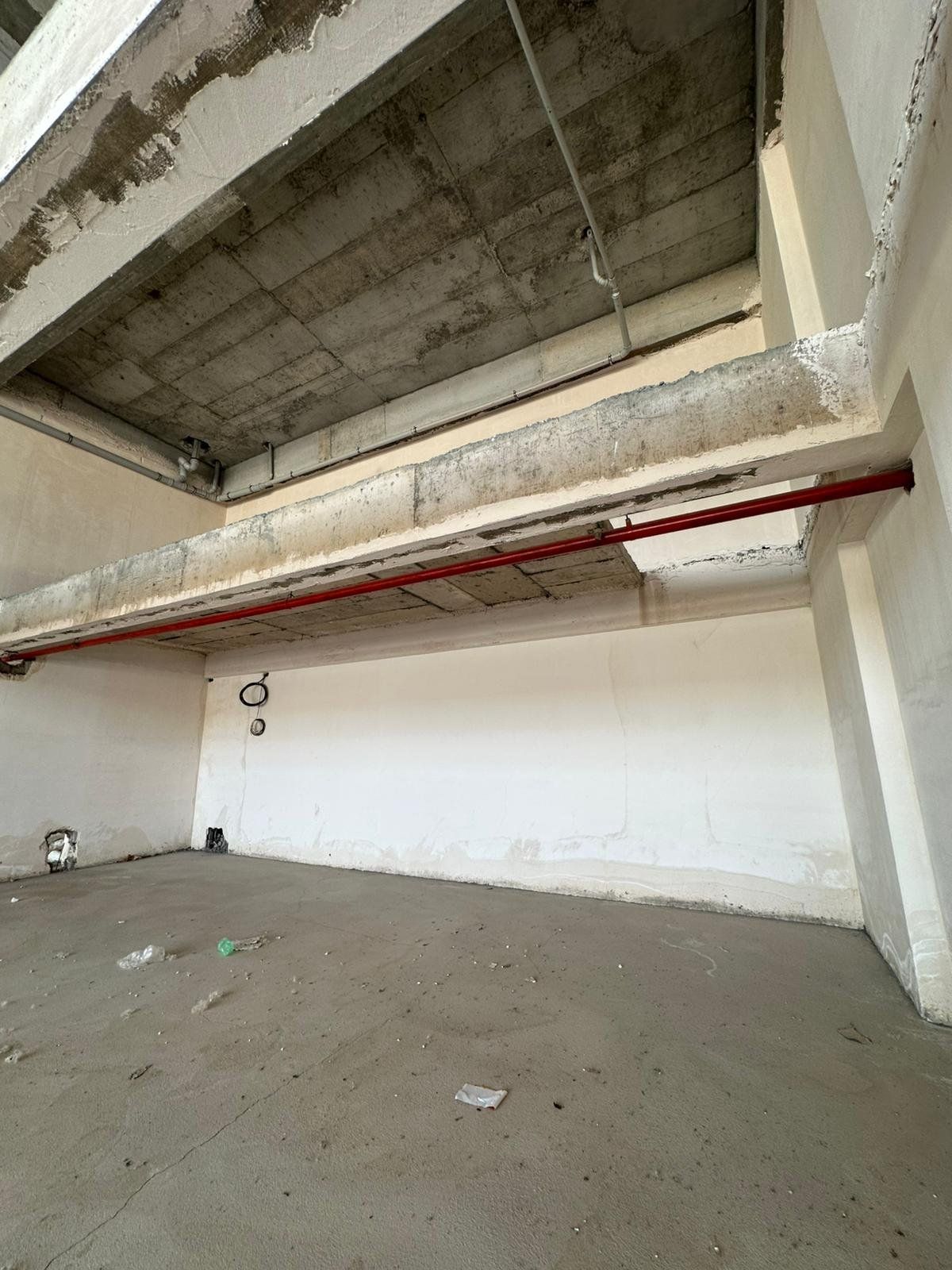 ARAŞTIRMA HASTANESİ YANINDA AY YAPI CORNER ALTINDA SATILIK YATIRIMLIK DÜKKAN!