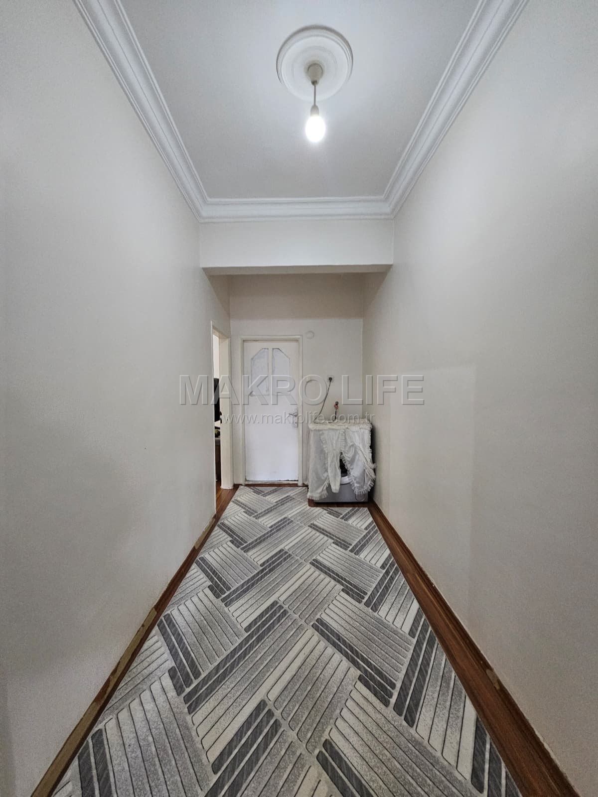 GAZİLER HALISAHA YANI 3+1 ARA KAT DAİRE