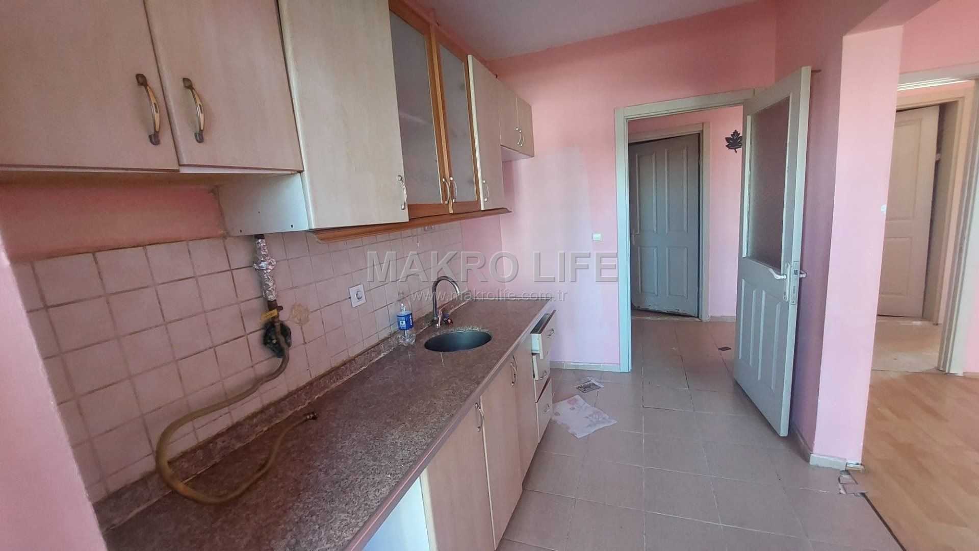 ÜÇKUYULAR TOKİ'DE TAŞINMAYA HAZIR SATILIK FIRSAT 2+1 ARAKAT DAİRE