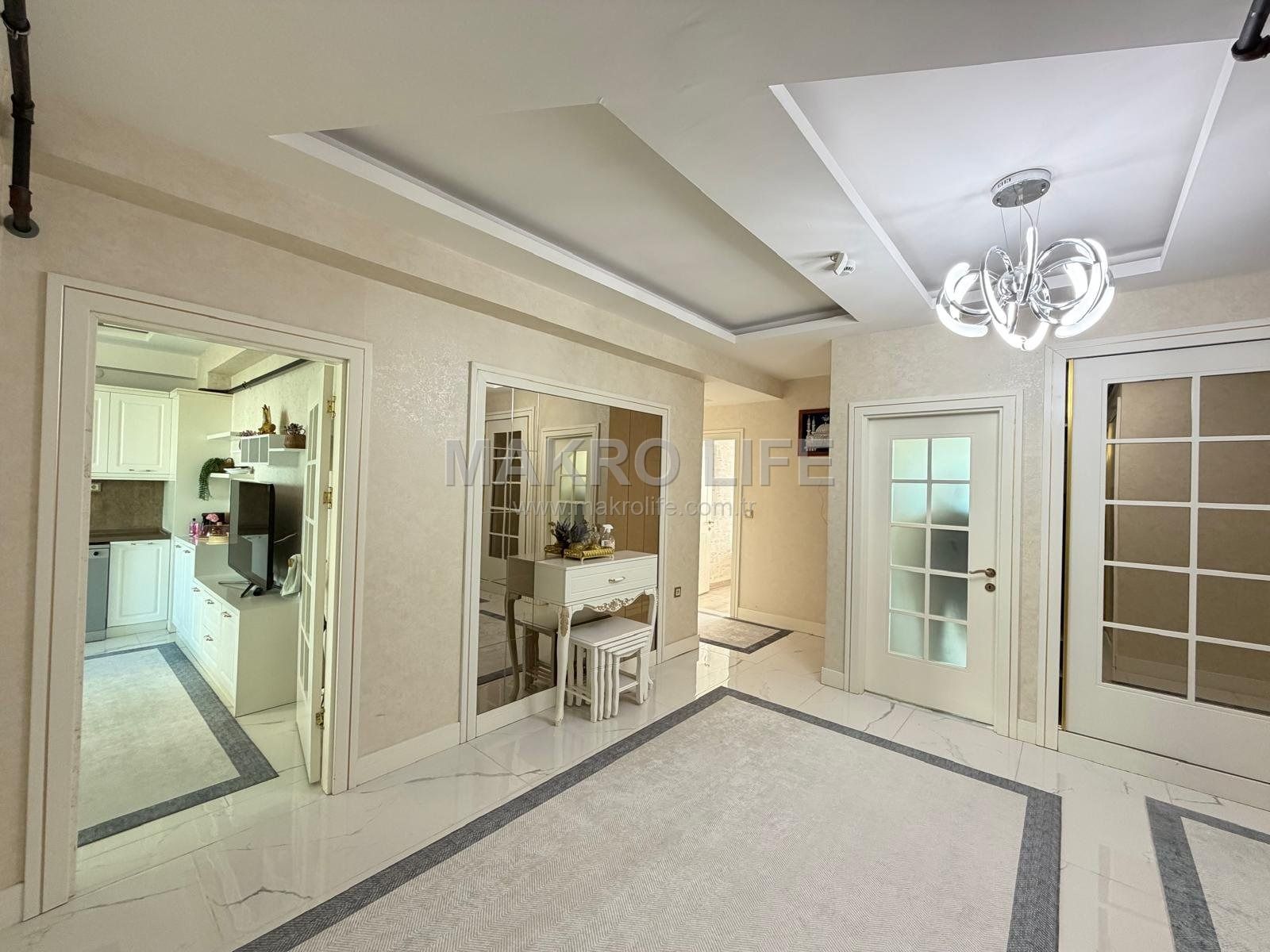 WİNSTOWN AVM SIRASINDA 4,5+1 TAM KONSEPT LÜX DAİRE