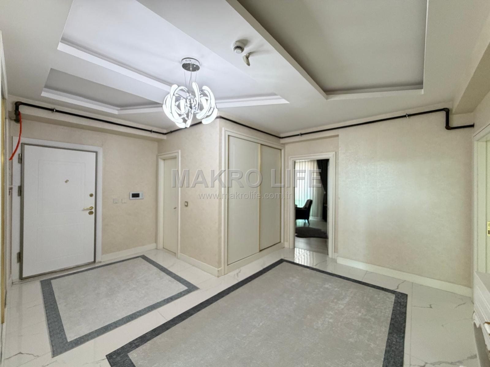 WİNSTOWN AVM SIRASINDA 4,5+1 TAM KONSEPT LÜX DAİRE
