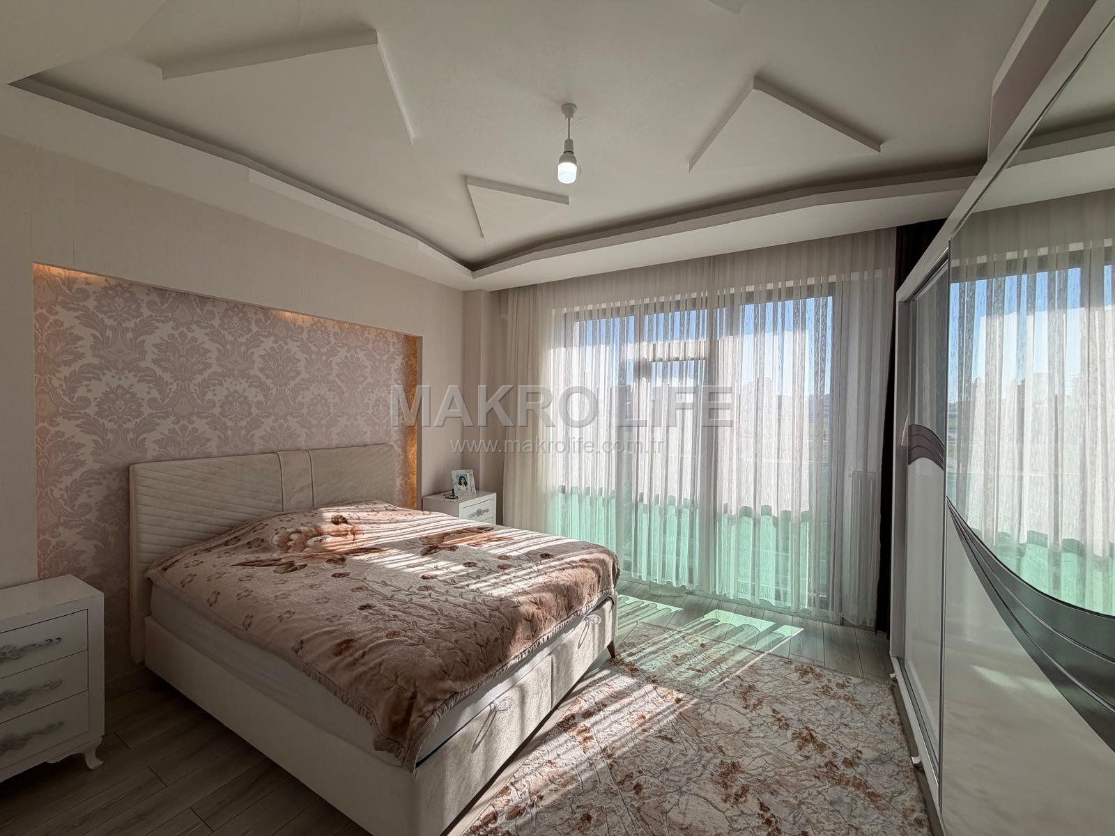 WİNSTOWN AVM SIRASINDA 4,5+1 TAM KONSEPT LÜX DAİRE