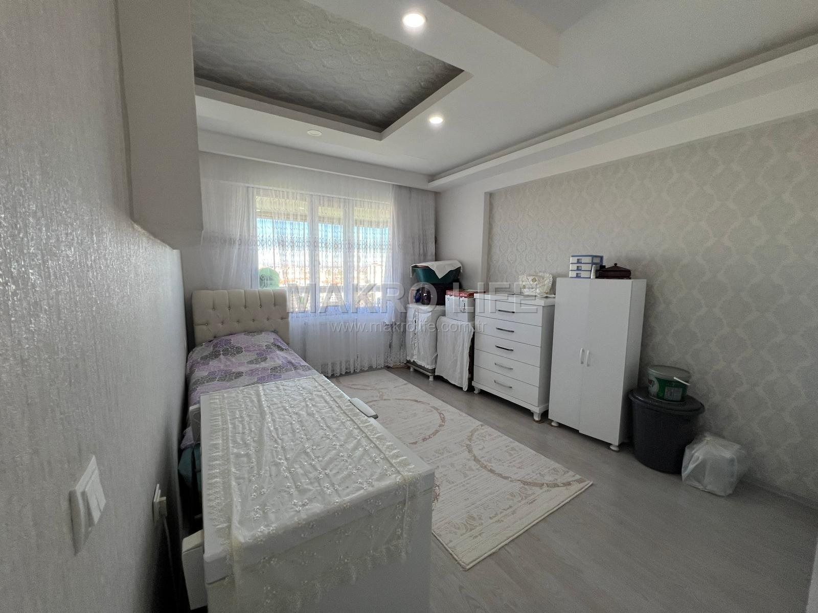 ÜÇKUYULARDA SATILIK BAKIMLI 3+1 DAİRE