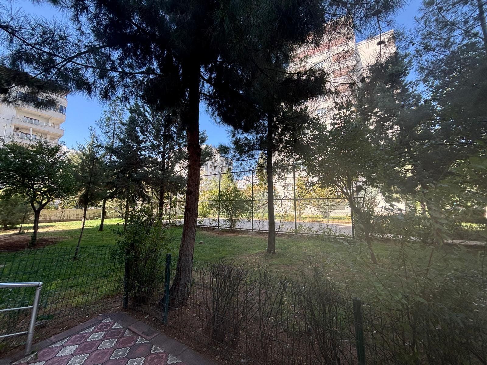 DİYARBAKIRIN EN GÖZDE SİTESİ SATIŞTA ERBAB YAŞAM 2 YAPI KALİTESİYLE SATILIK ULTRA LÜKS 4+3 DUBLEKS DAİRE