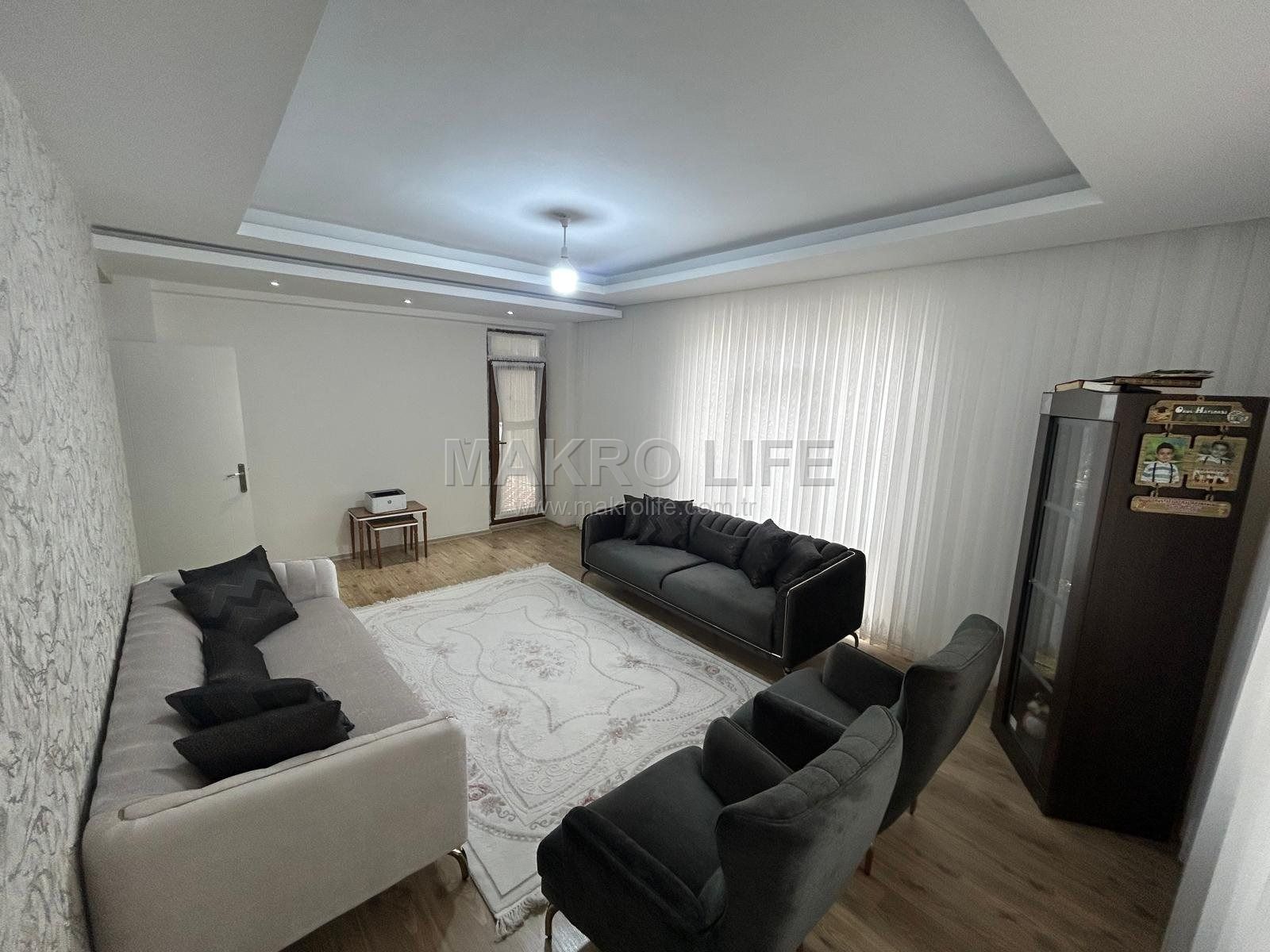 FABRİKA MAHALLESİ CADDE ÜZERİNDE SATILIK 3+1 DAİRE!