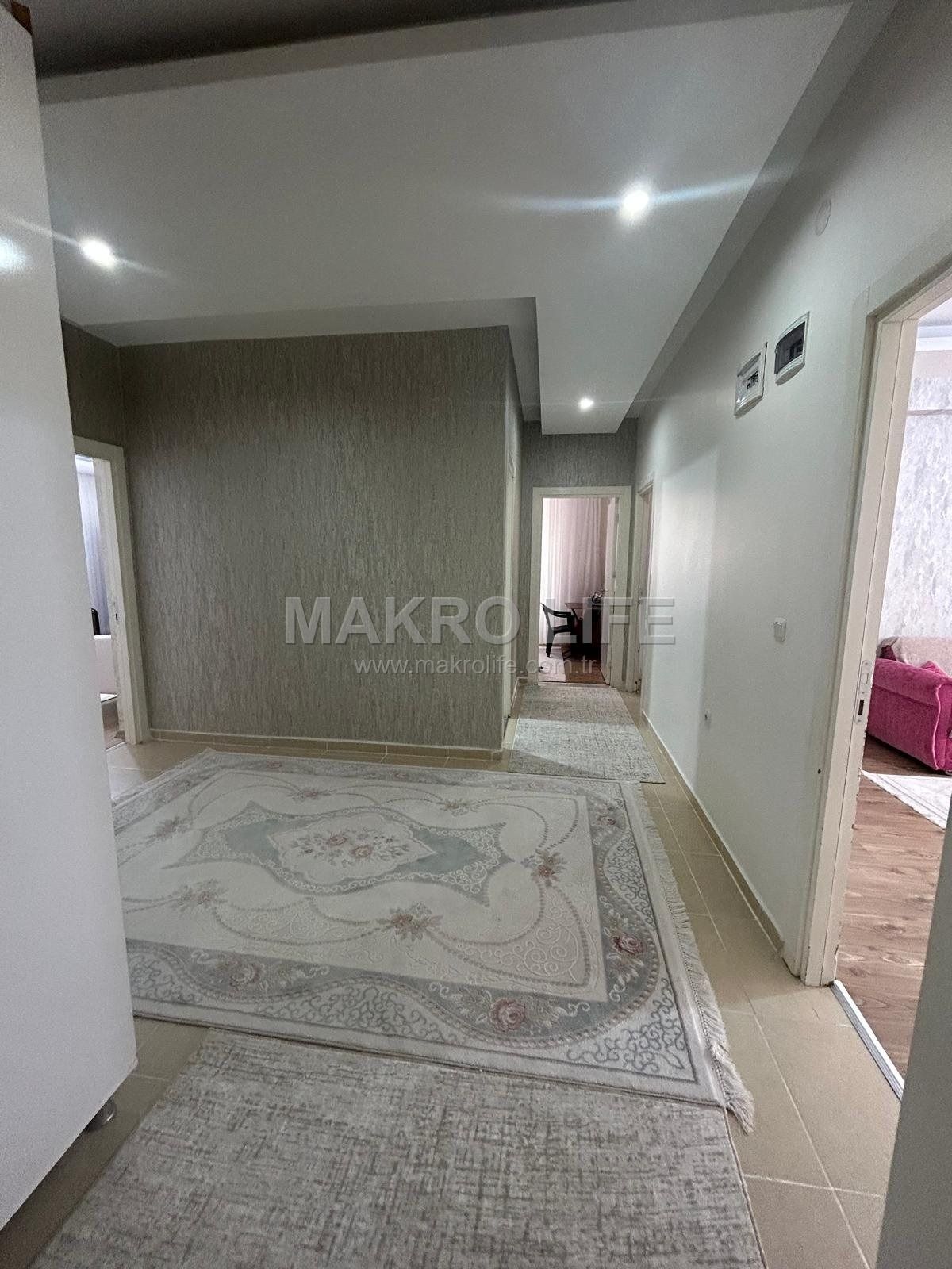 FABRİKA MAHALLESİ CADDE ÜZERİNDE SATILIK 3+1 DAİRE!