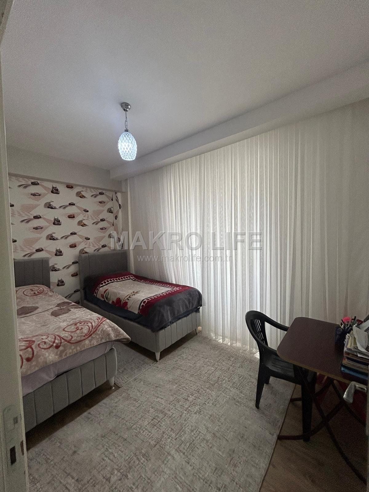 FABRİKA MAHALLESİ CADDE ÜZERİNDE SATILIK 3+1 DAİRE!