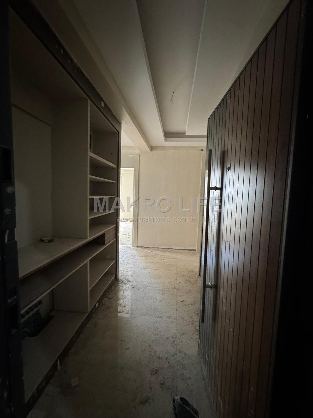 ACİL SATILIK DİCLEKENTTE SIFIR 3+1 TEMİZ DAİRE