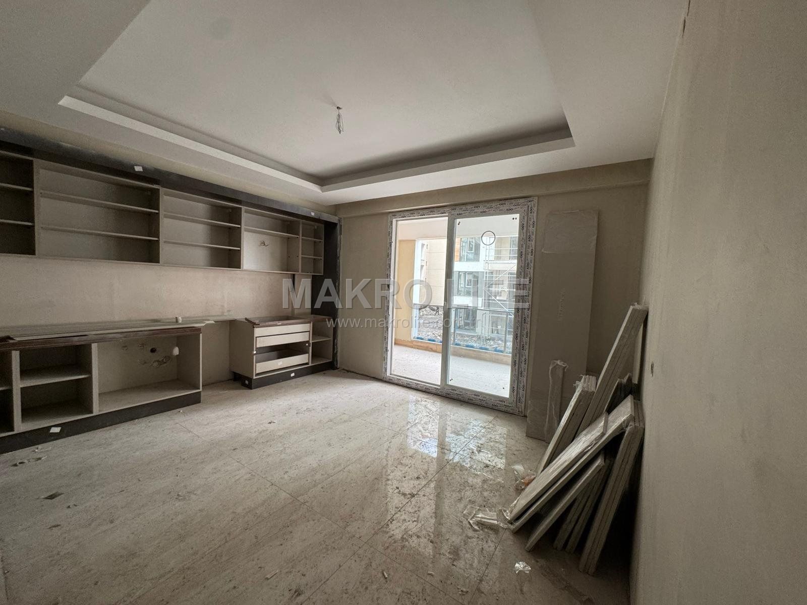 ACİL SATILIK DİCLEKENTTE SIFIR 3+1 TEMİZ DAİRE