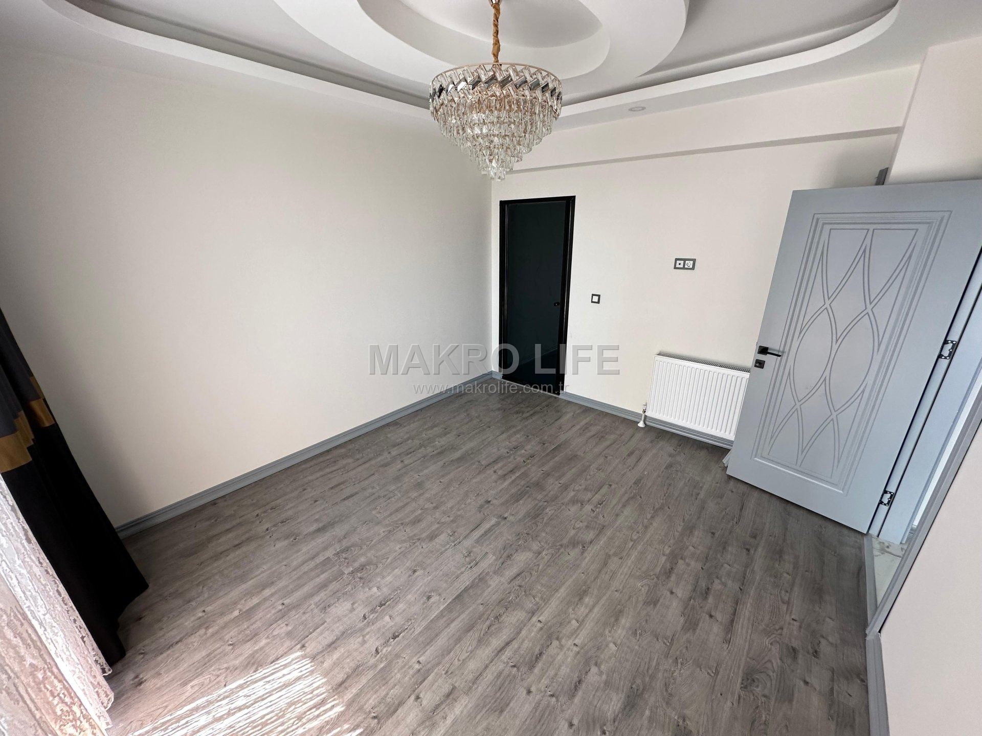 ACİLL SATILIK 450 EVLERDE YERDEN ISITMALI 3+1 DAİRE