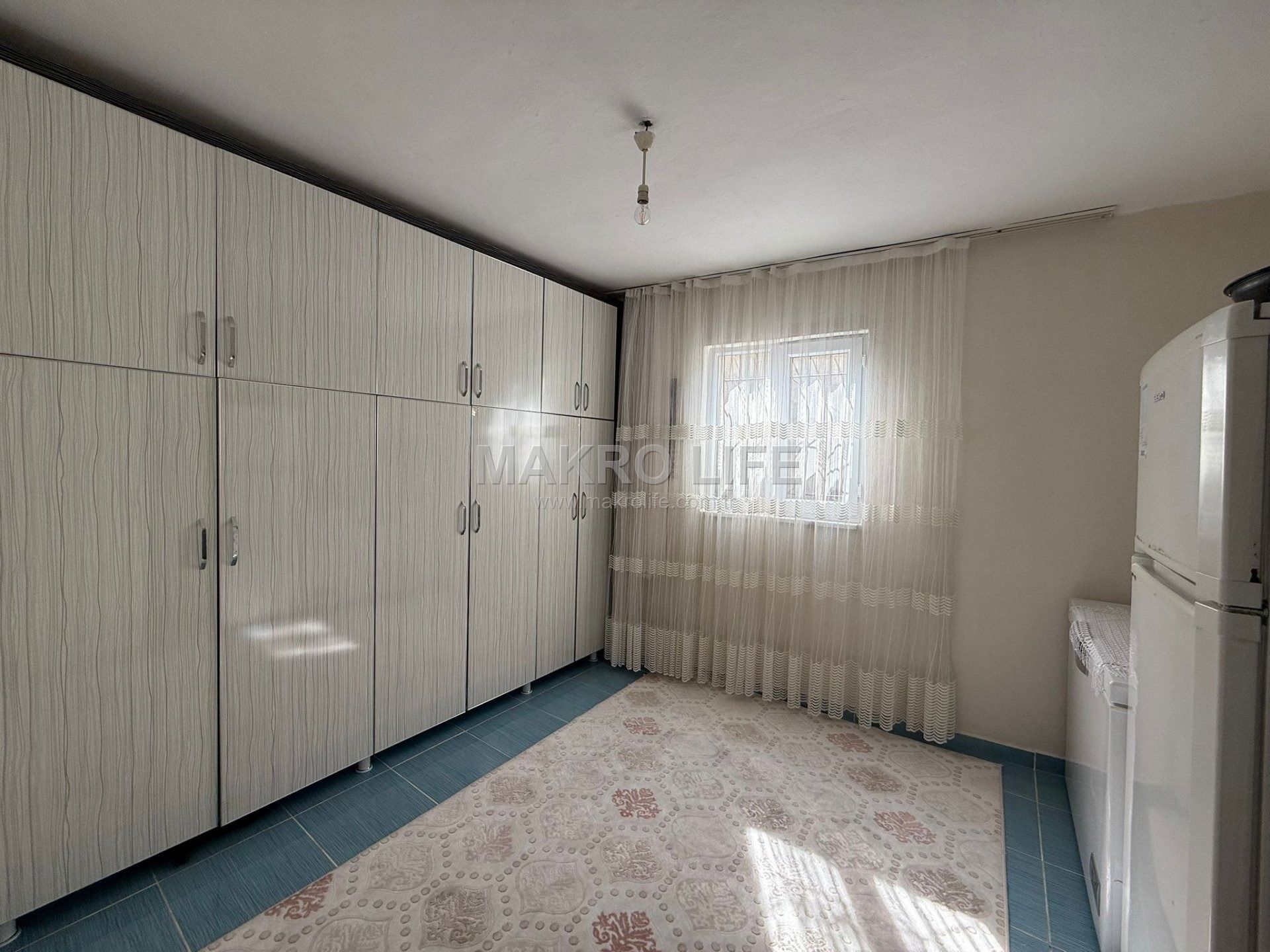 PEYAS MAH. SATILIK İKİ KATLI EV