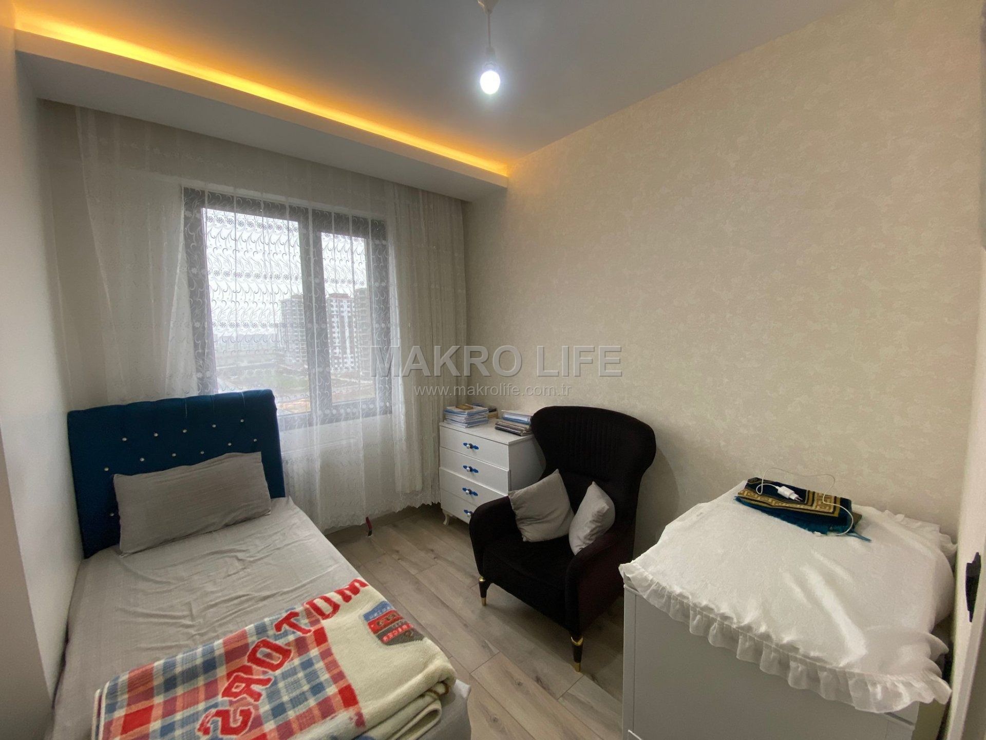 YENİ CEZAEVİ KARŞISI SATILIK 3,5+1 DAİRE