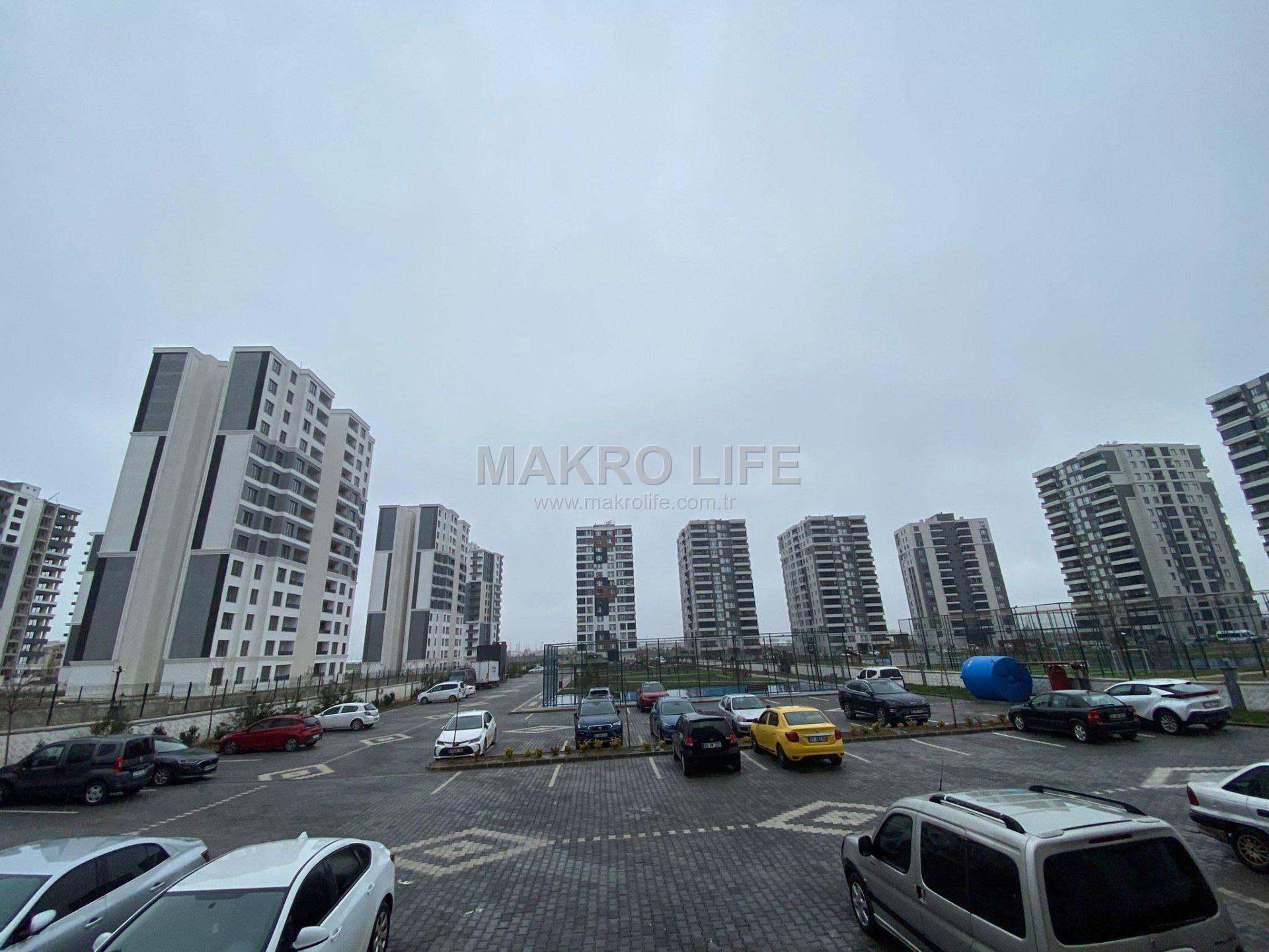 YENİ CEZAEVİ KARŞISI SATILIK 3,5+1 DAİRE