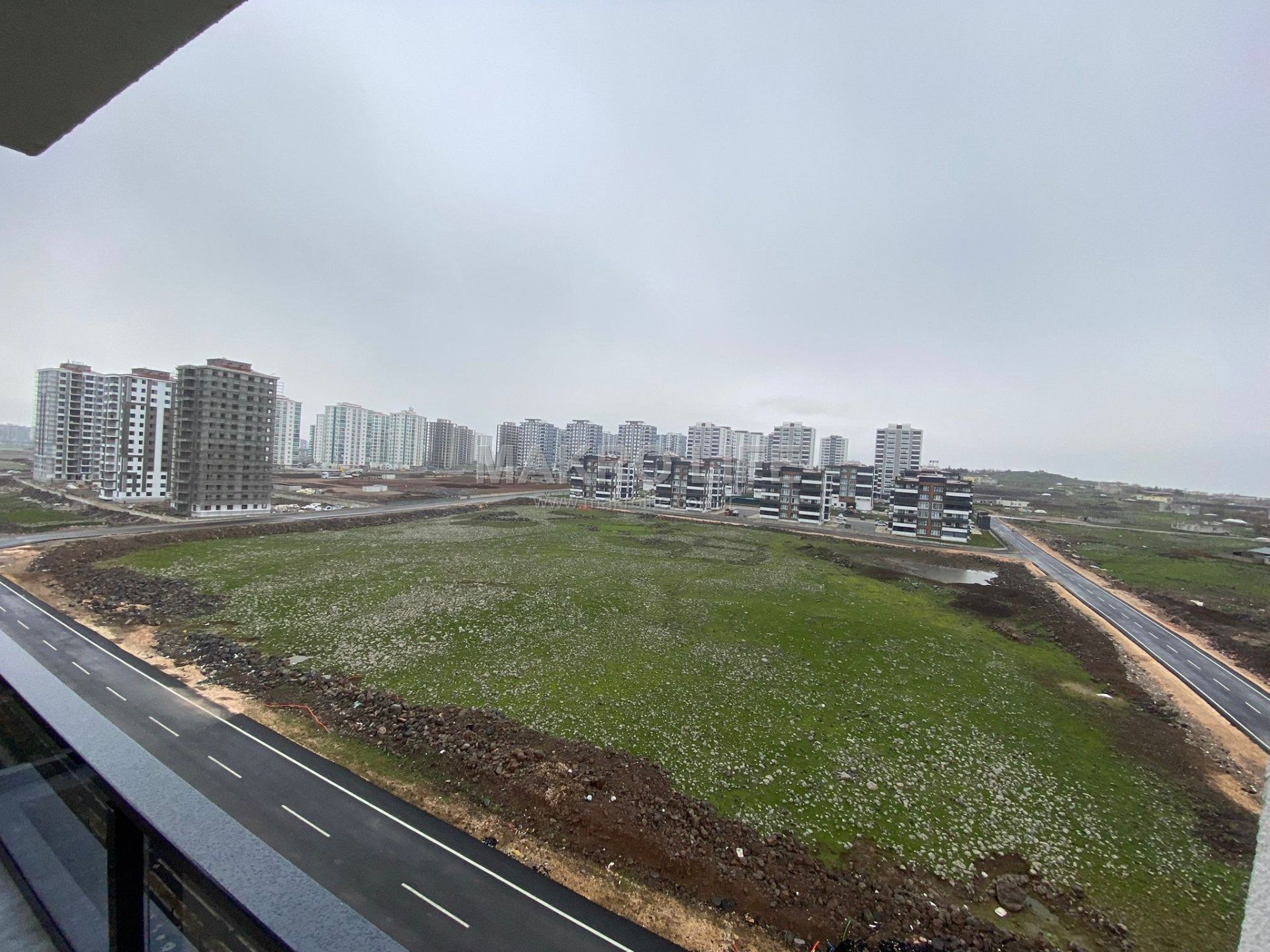 YENİ CEZAEVİ KARŞISI SATILIK 3,5+1 DAİRE