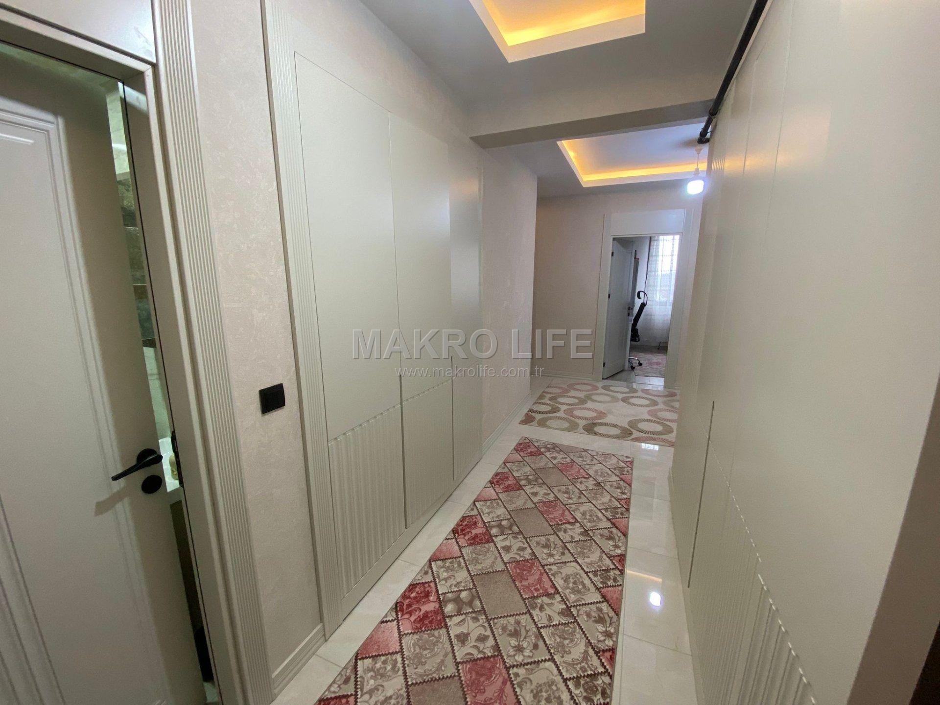 YENİ CEZAEVİ KARŞISI SATILIK 3,5+1 DAİRE