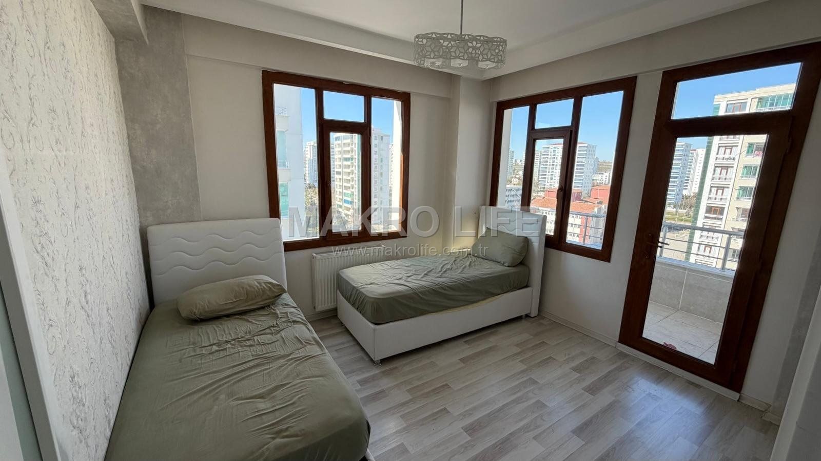 KAYAPINAR TEMA PARKA YAKIN 4+1 LÜKS KİRALIK DAİRE