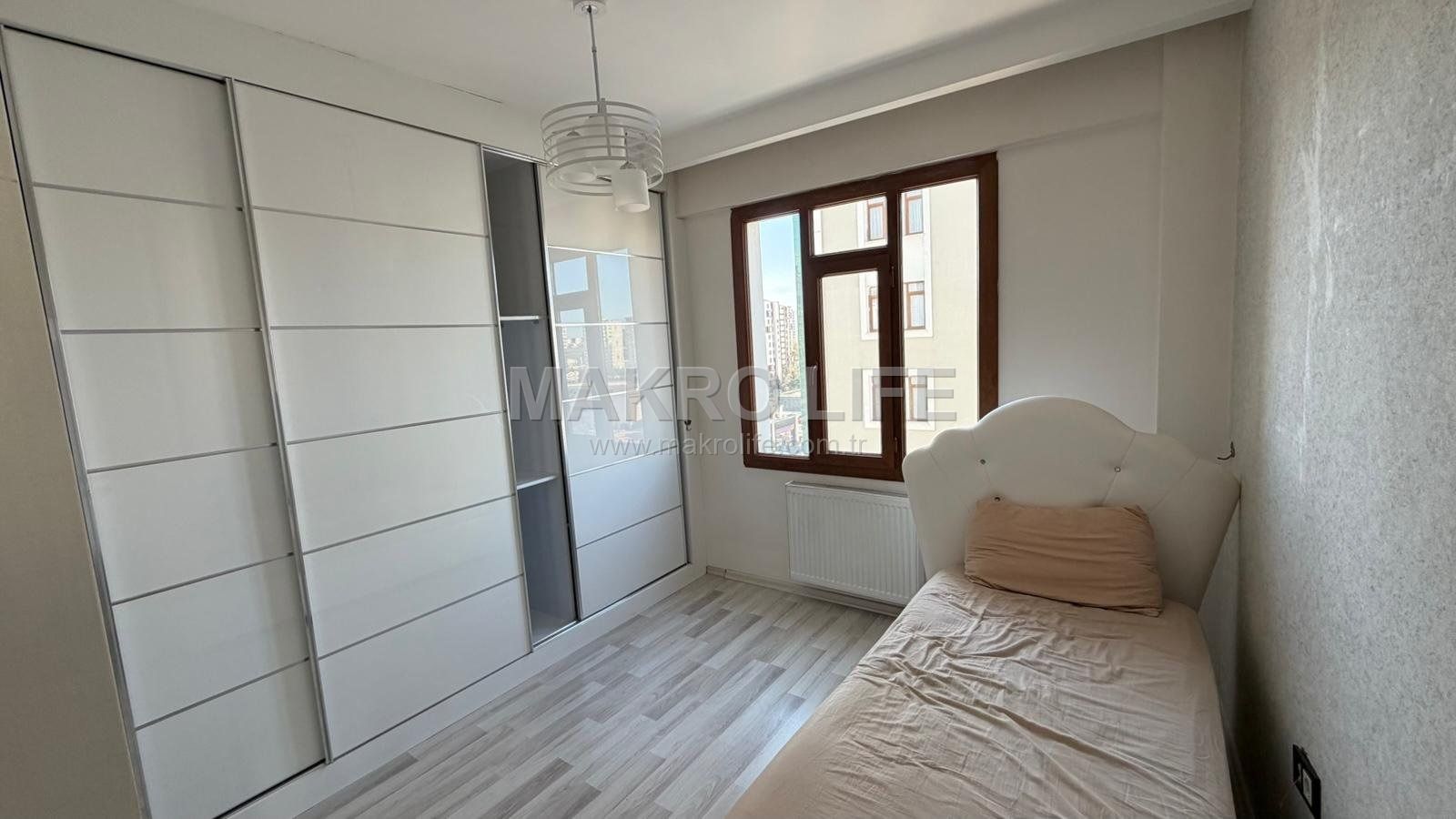 KAYAPINAR TEMA PARKA YAKIN 4+1 LÜKS KİRALIK DAİRE