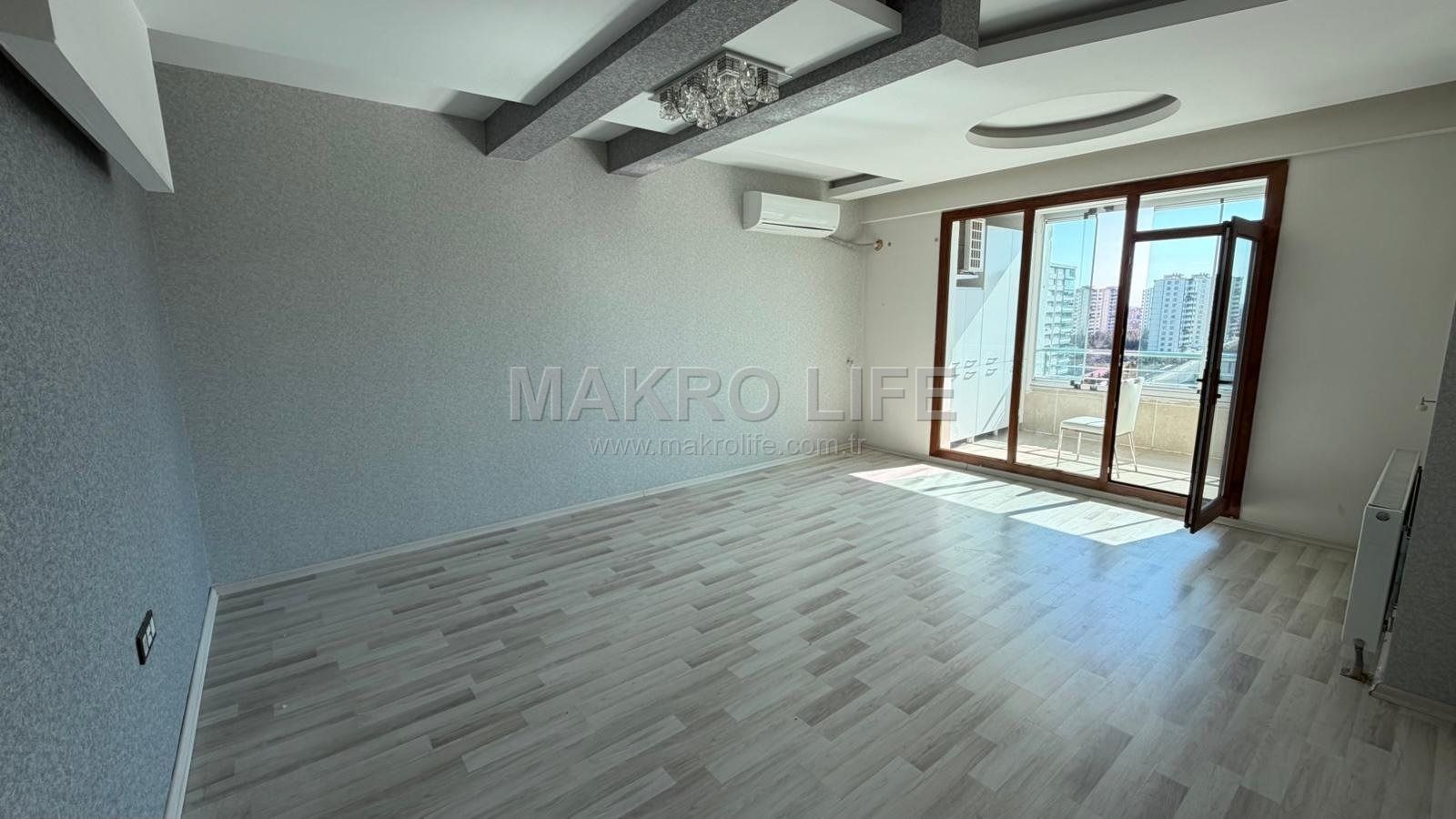 KAYAPINAR TEMA PARKA YAKIN 4+1 LÜKS KİRALIK DAİRE