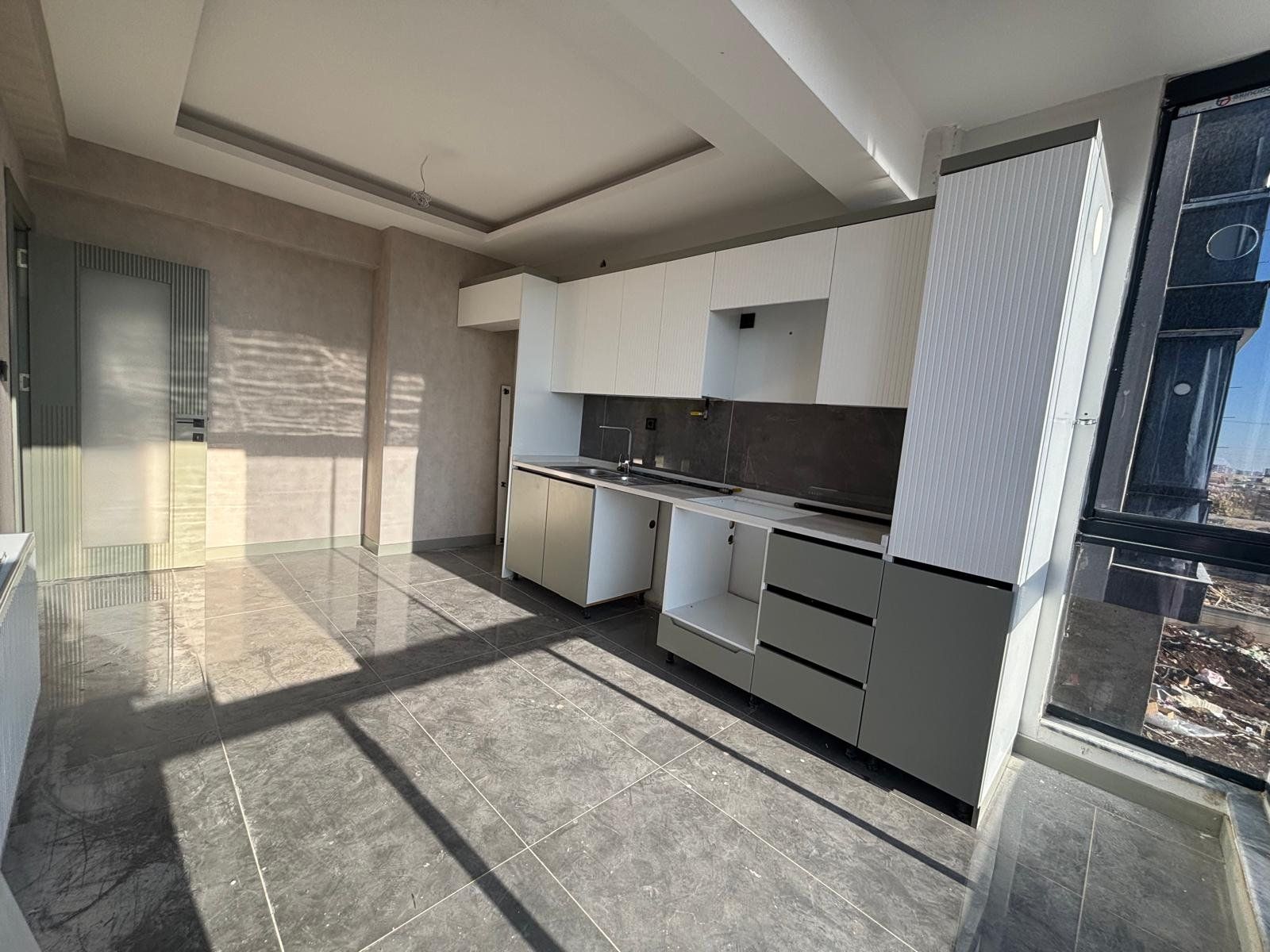 SATILIK BY MEN KALİTESİYLE 2+1 SIFIR LÜKS DAİRE