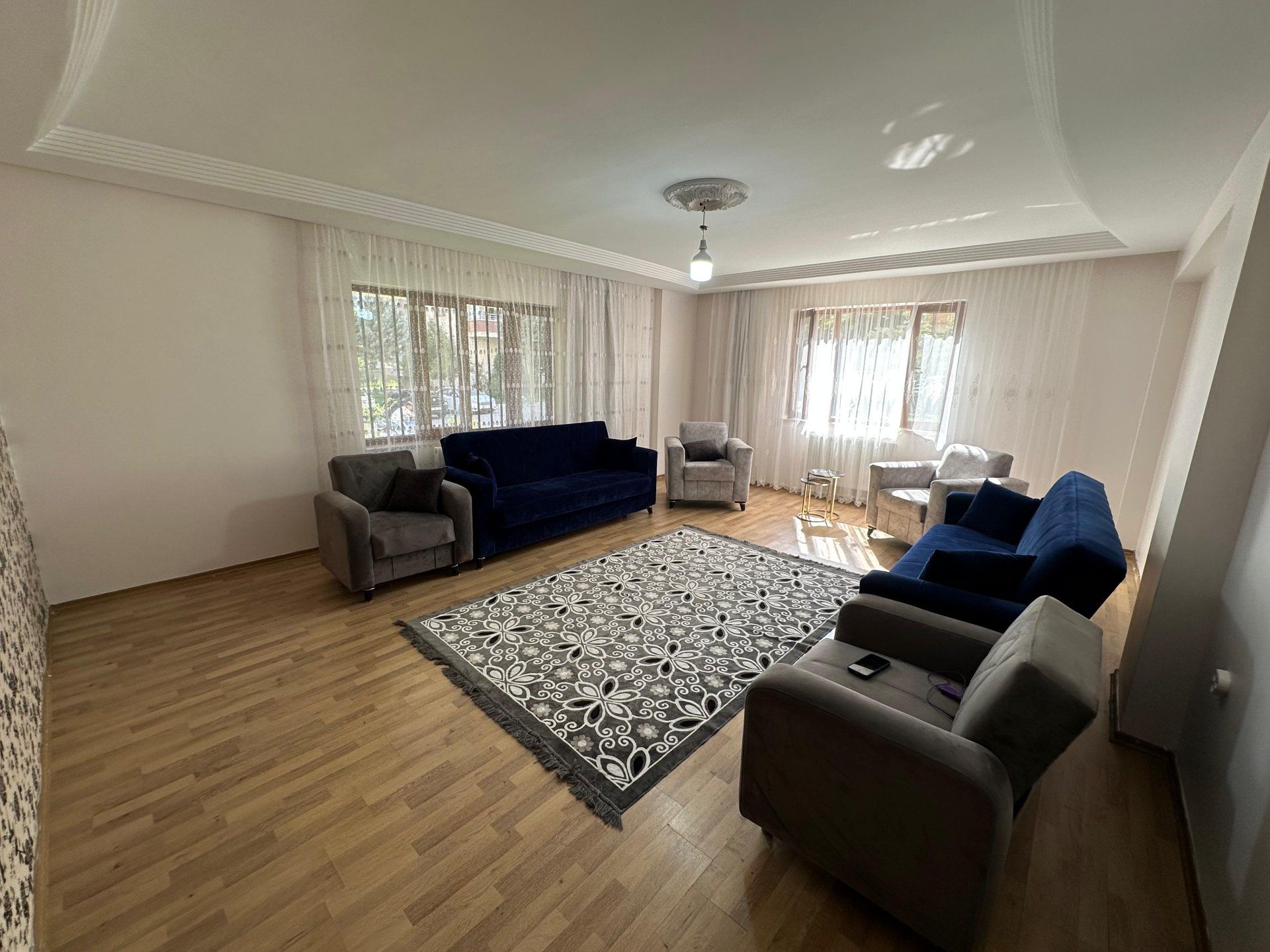 BAĞCILARDA 4+1 SATILIK DAİRE