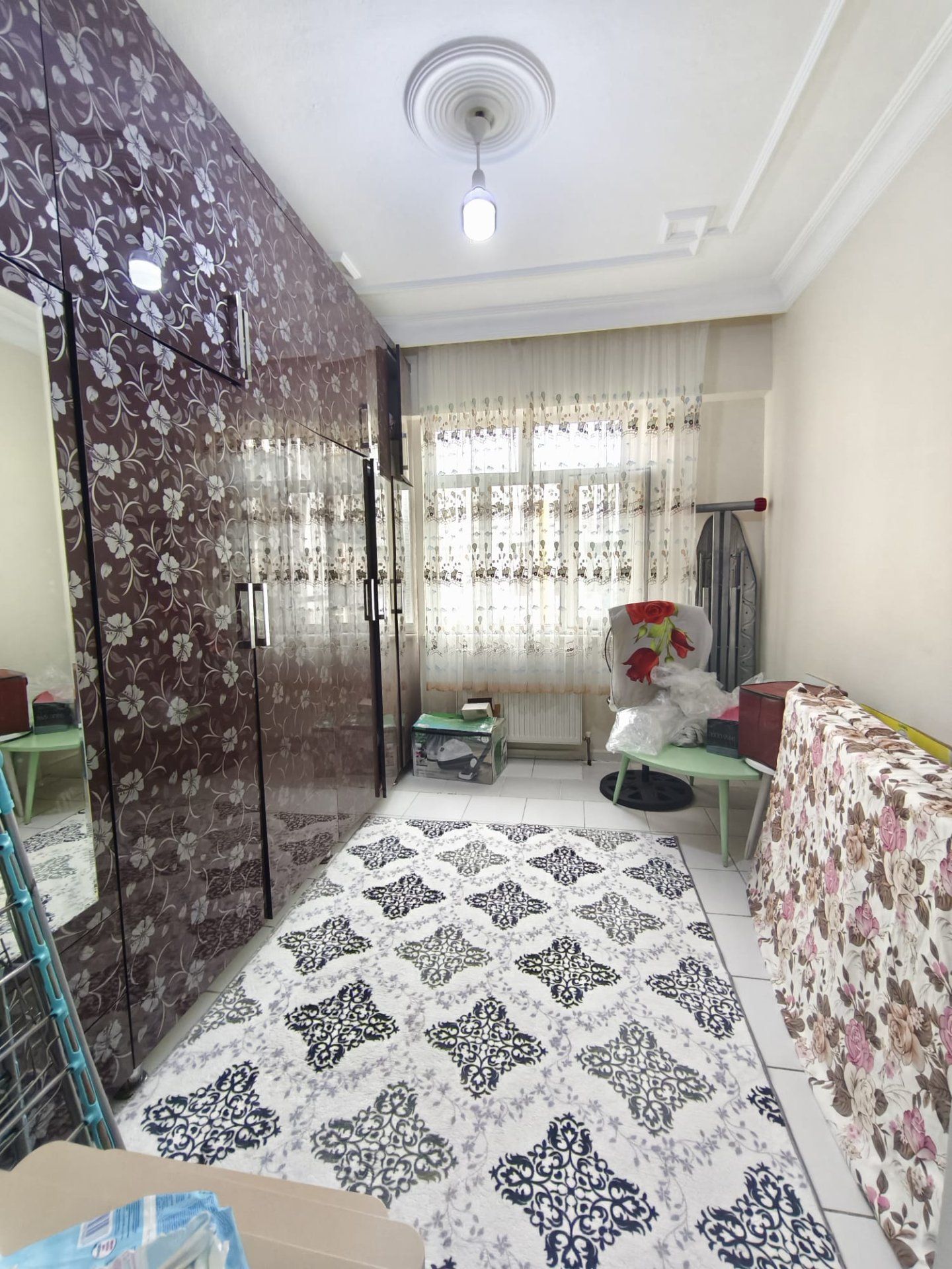 HUZUR EVLERİ ESKİ NİL KOLEJİ CİVARI SATILIK 3+1 DAİRE!!!!!