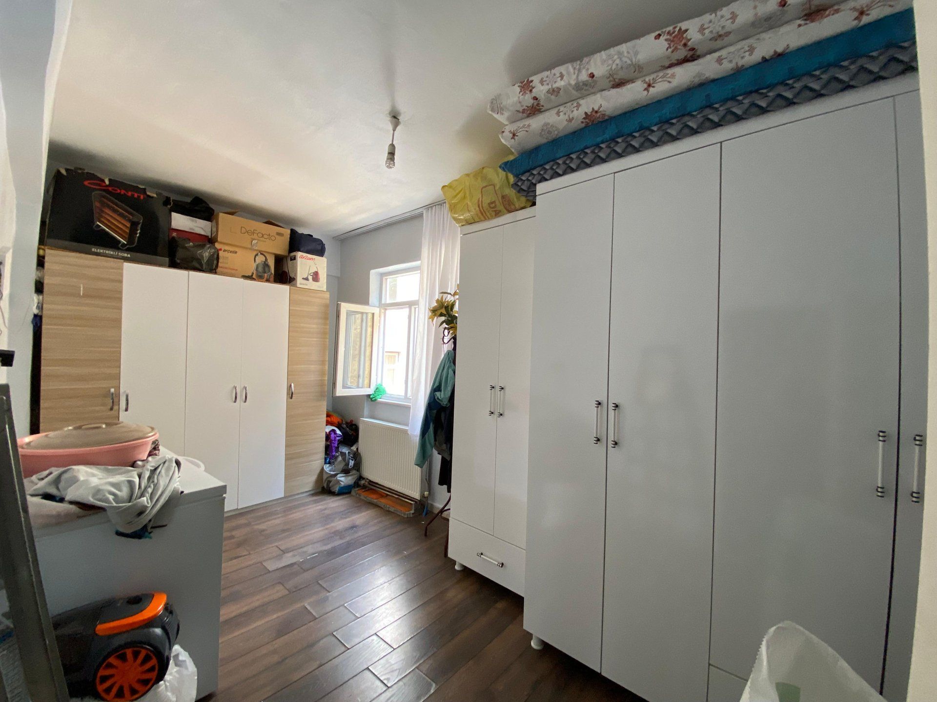 HUZUREVLERİ MEKKE CAMİ CİVARI 3+1 SATILIK DAİRE