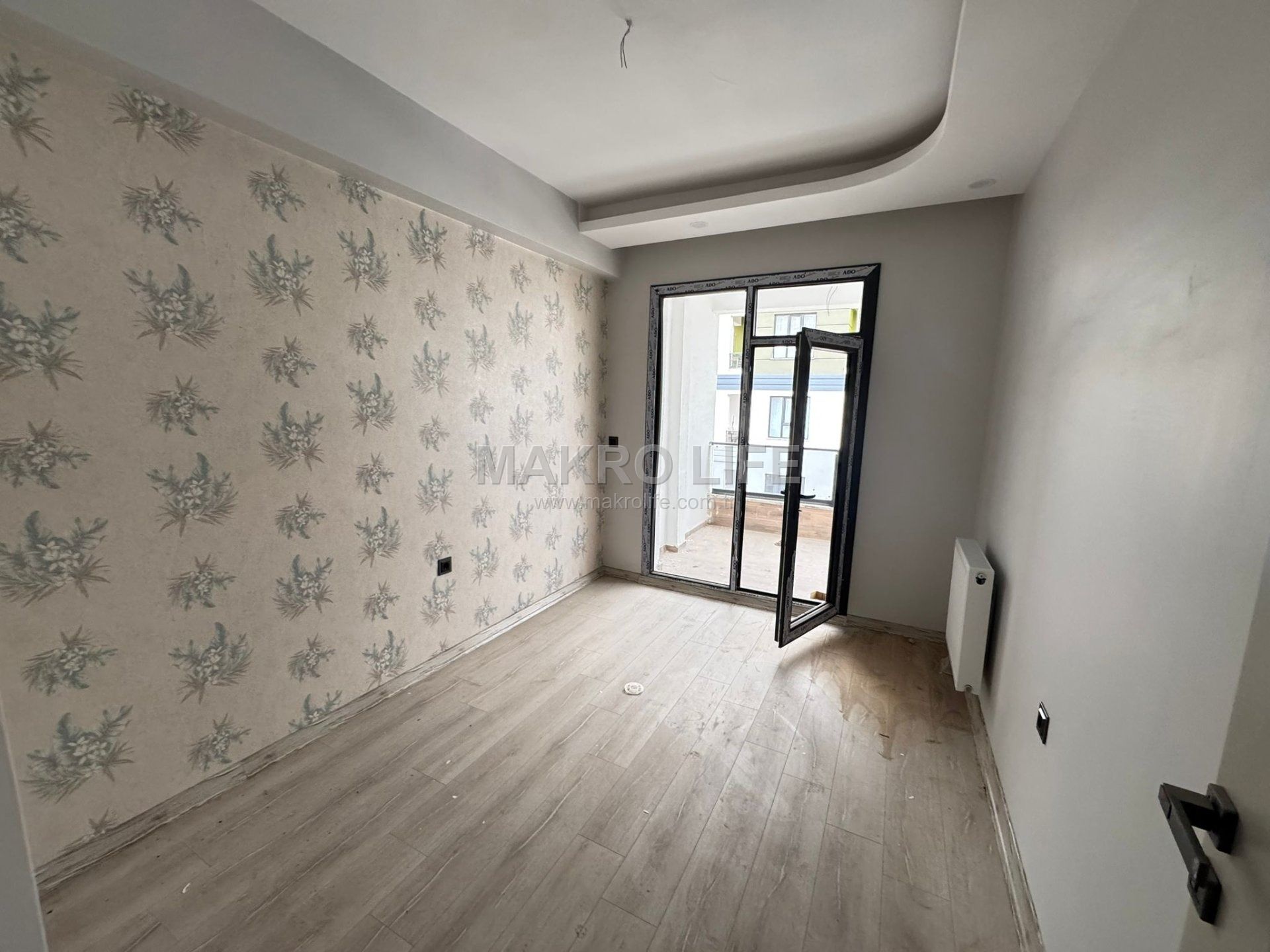 450 EVLER MGA YAPIDA ACİL SATILIK 3,5+1 ARA KAT DAİRE
