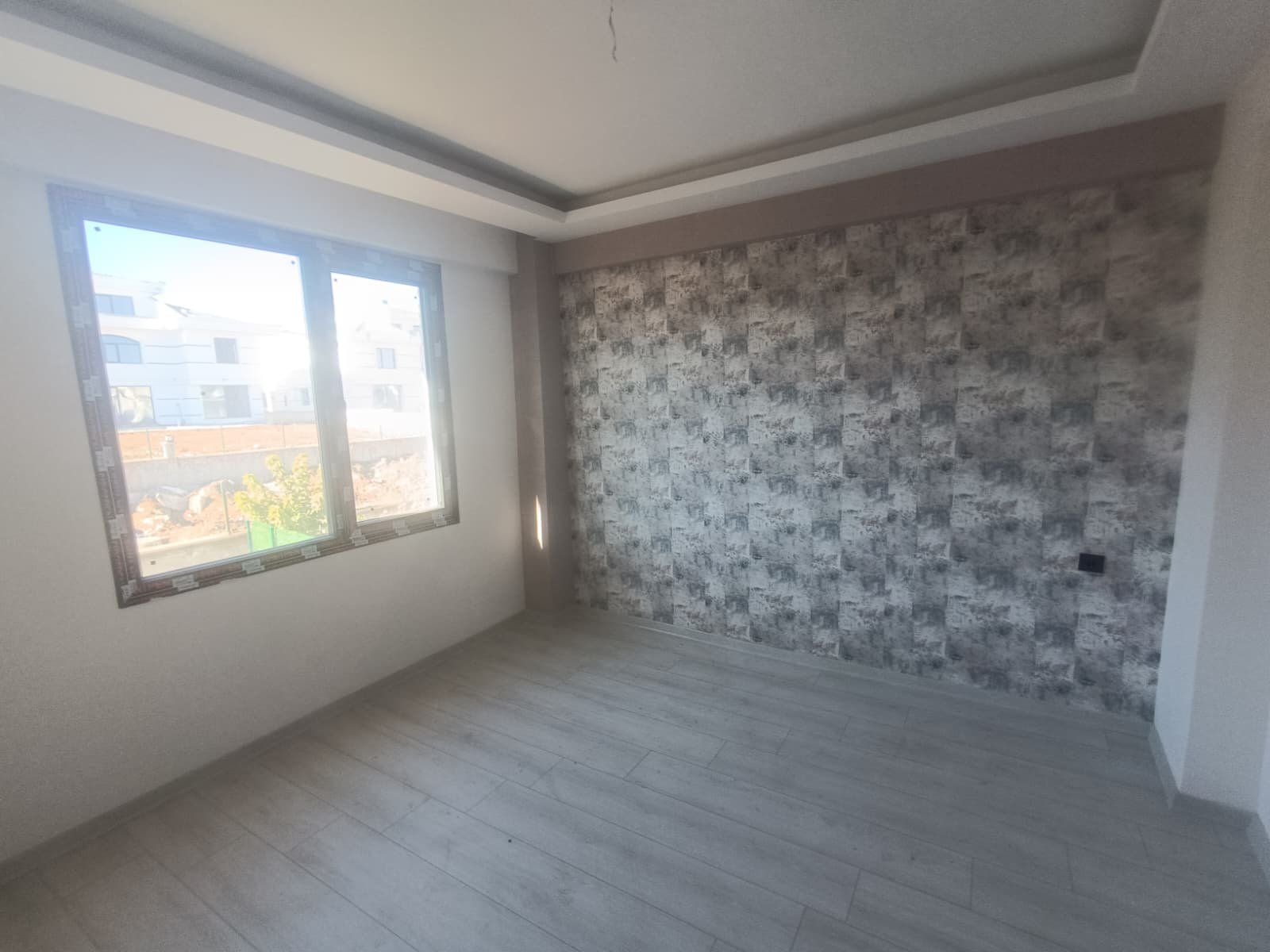 450 EVLER DE SATILIK 6+1 TRİPLEKS VİLLA